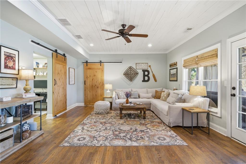 Cumming, Georgia, 30041, United States, 5 Bedrooms Bedrooms, ,5 BathroomsBathrooms,Residential,For Sale,2028587