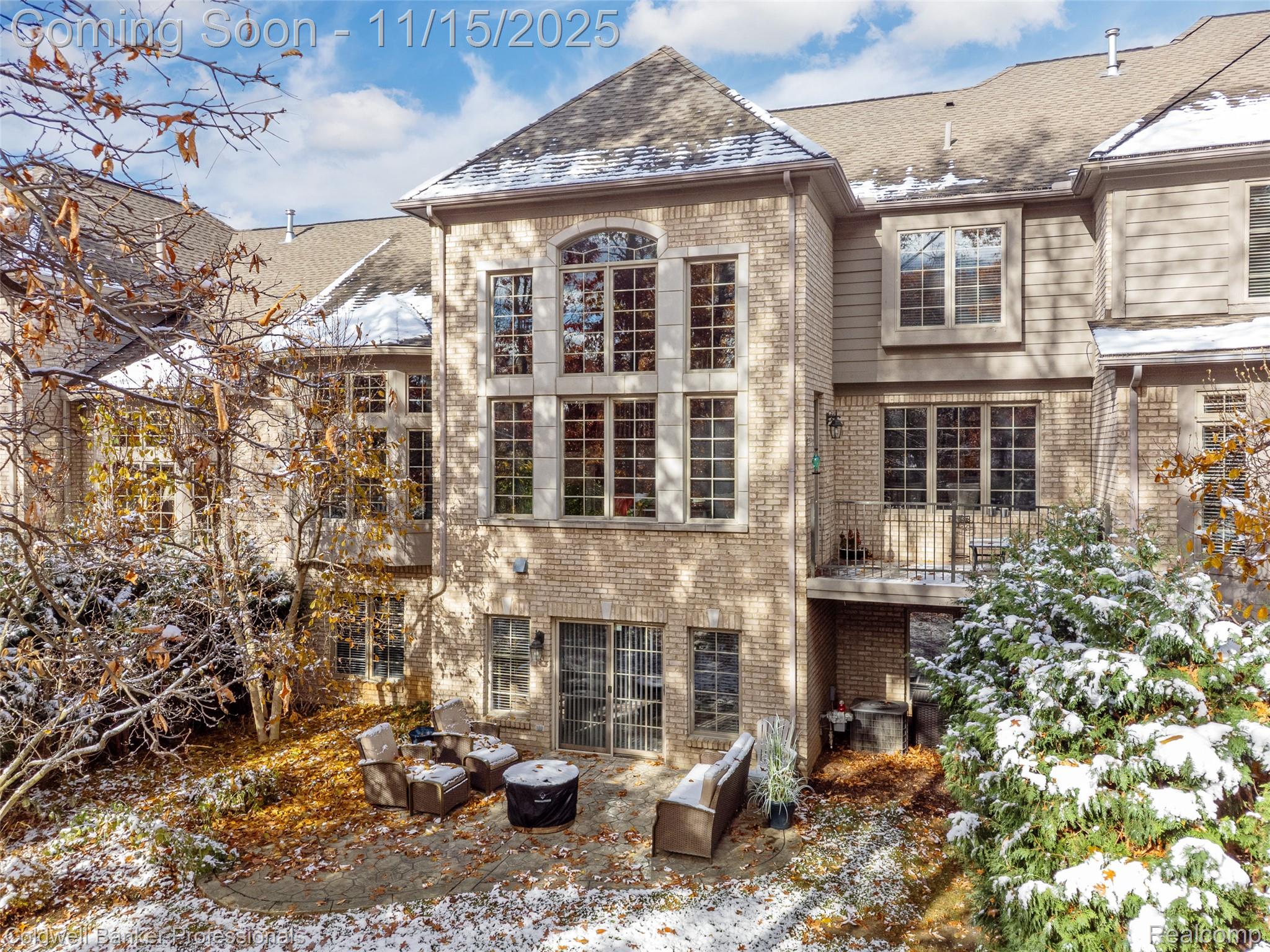 Clarkston, Michigan, 48348, United States, 4 Bedrooms Bedrooms, ,4 BathroomsBathrooms,Residential,For Sale,1992858