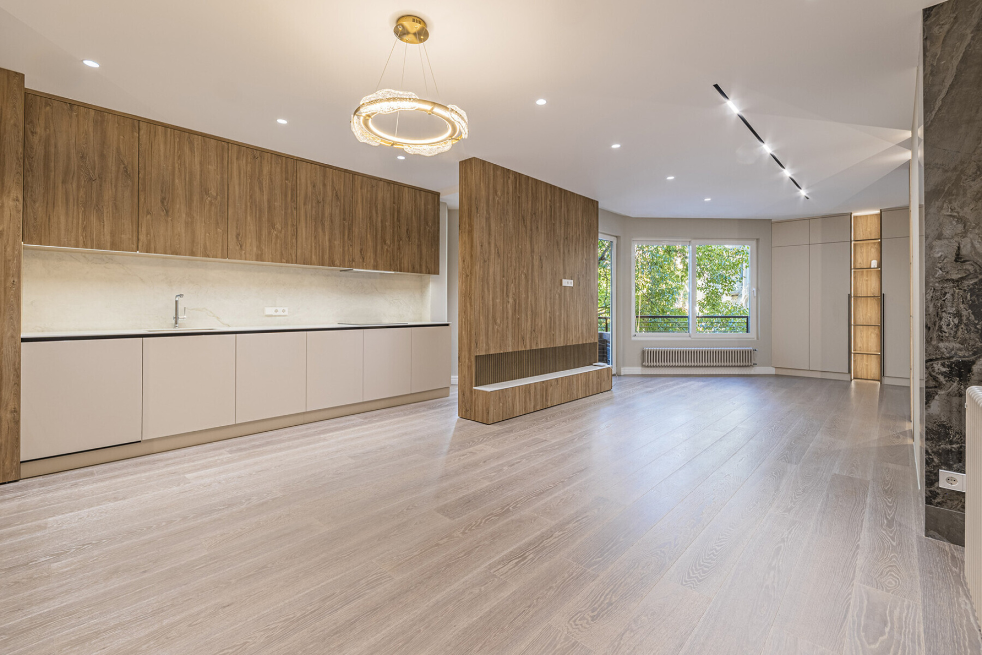  Exterior diaphanous apartment with 2 terraces, newly renovated in Quadrat d