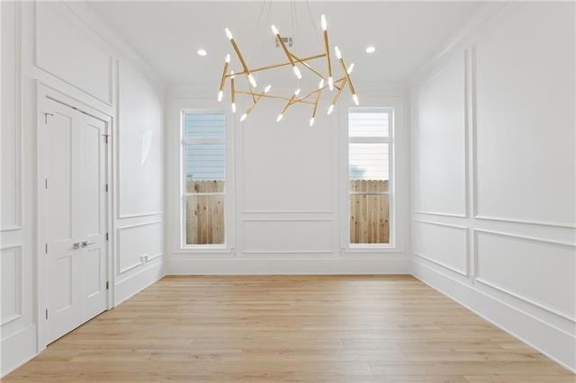 Metairie, Louisiana, 70005, United States, 6 Bedrooms Bedrooms, ,5 BathroomsBathrooms,Residential,For Sale,2010841