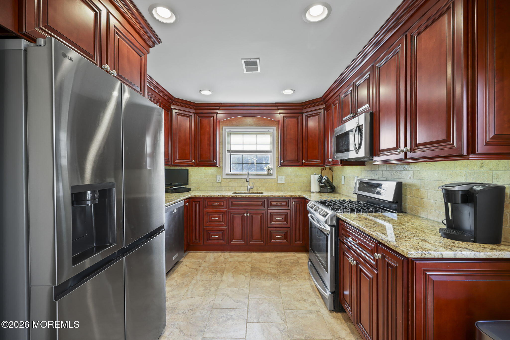 Howell, New Jersey, 07731, United States, 3 Bedrooms Bedrooms, ,3 BathroomsBathrooms,Residential,For Sale,2008506