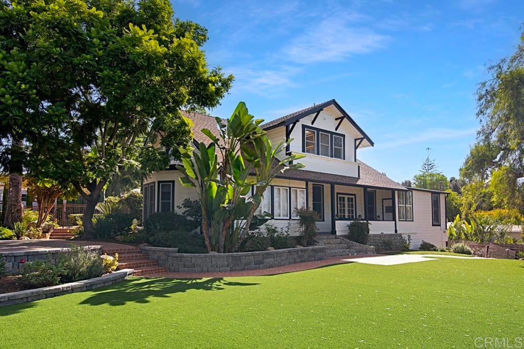 Vine St, Fallbrook, CA 92028