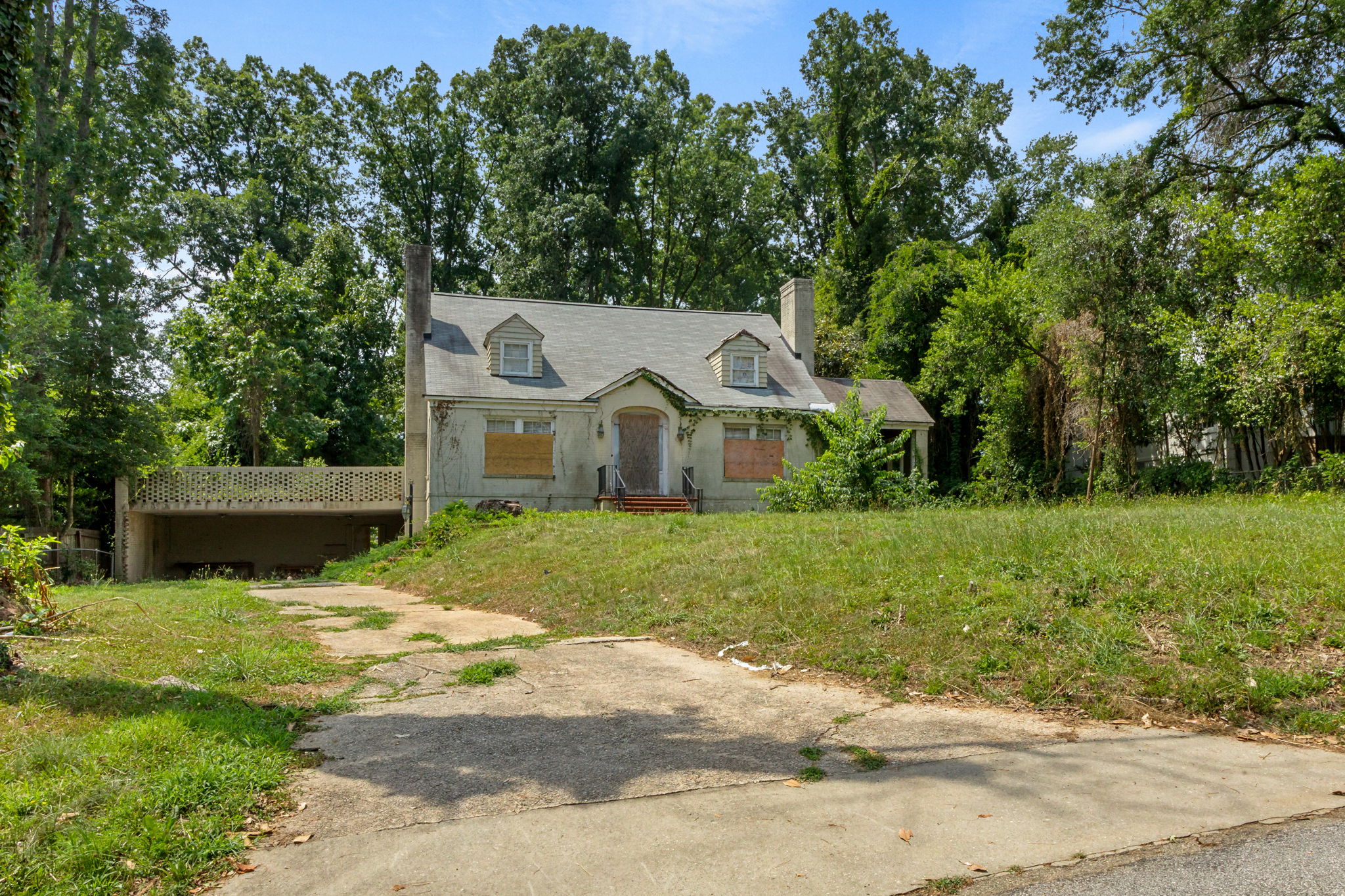  220 Riverside Drive, Greenville, SC 29605 - 物件實景