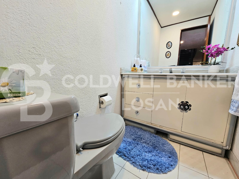 Naucalpan de Juárez, Estado de méxico, 53100, Mexico, 4 Bedrooms Bedrooms, ,6 BathroomsBathrooms,Residential,For Sale,1762257