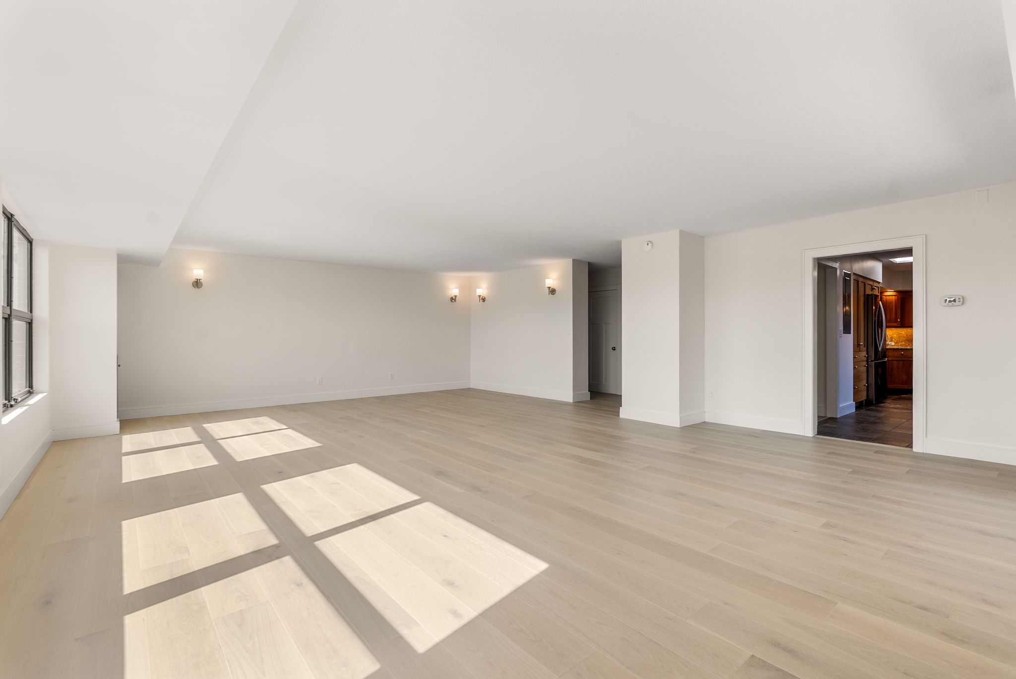  30 Stearns Road, Brookline, MA, 02446 - 物件實景
