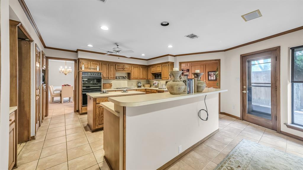 Fort Worth, Texas, 76109, United States, 3 Bedrooms Bedrooms, ,3 BathroomsBathrooms,Residential,For Sale,1850154