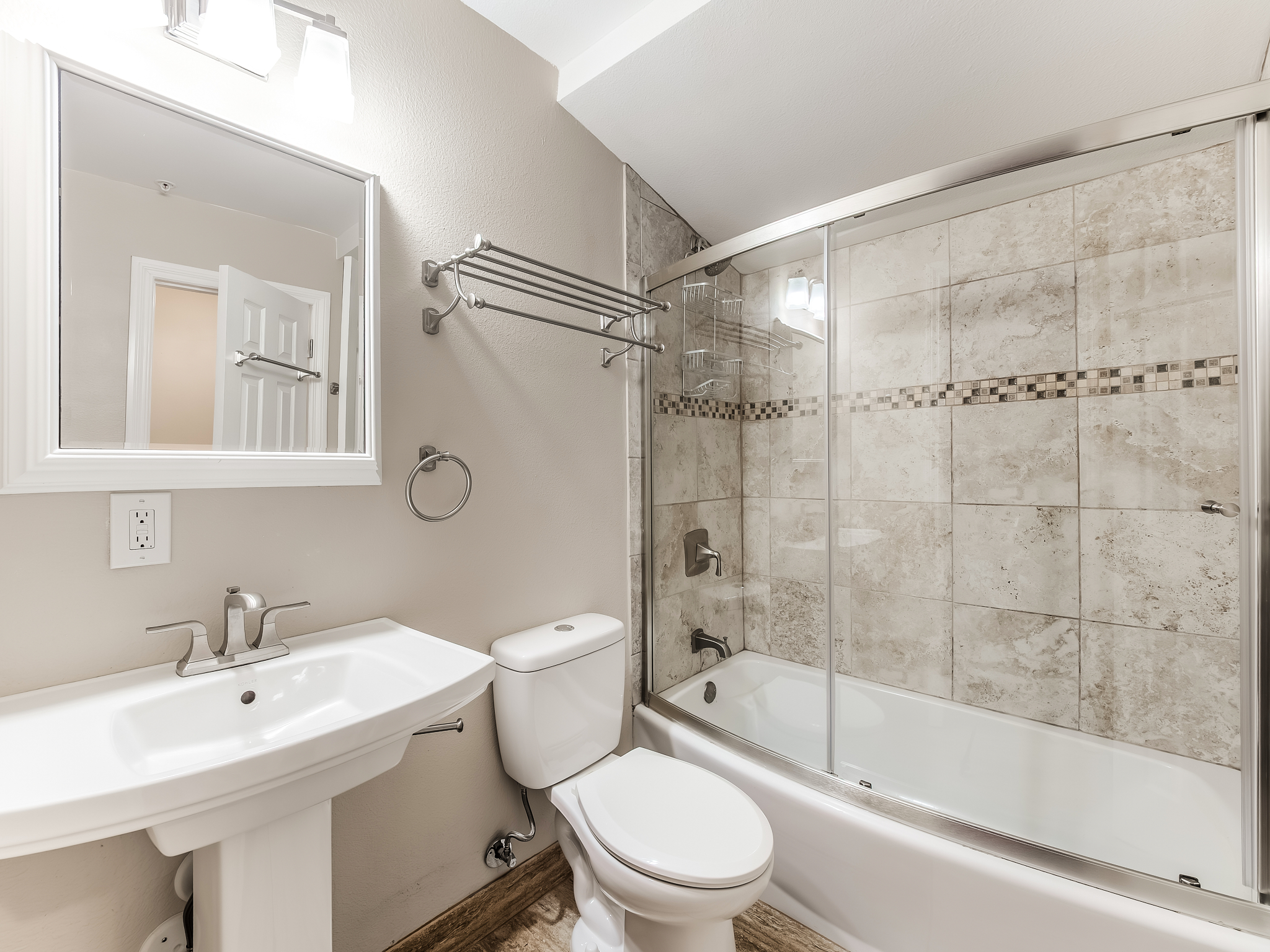  1641 Washington Street, Denver, CO 80203 - 物件實景