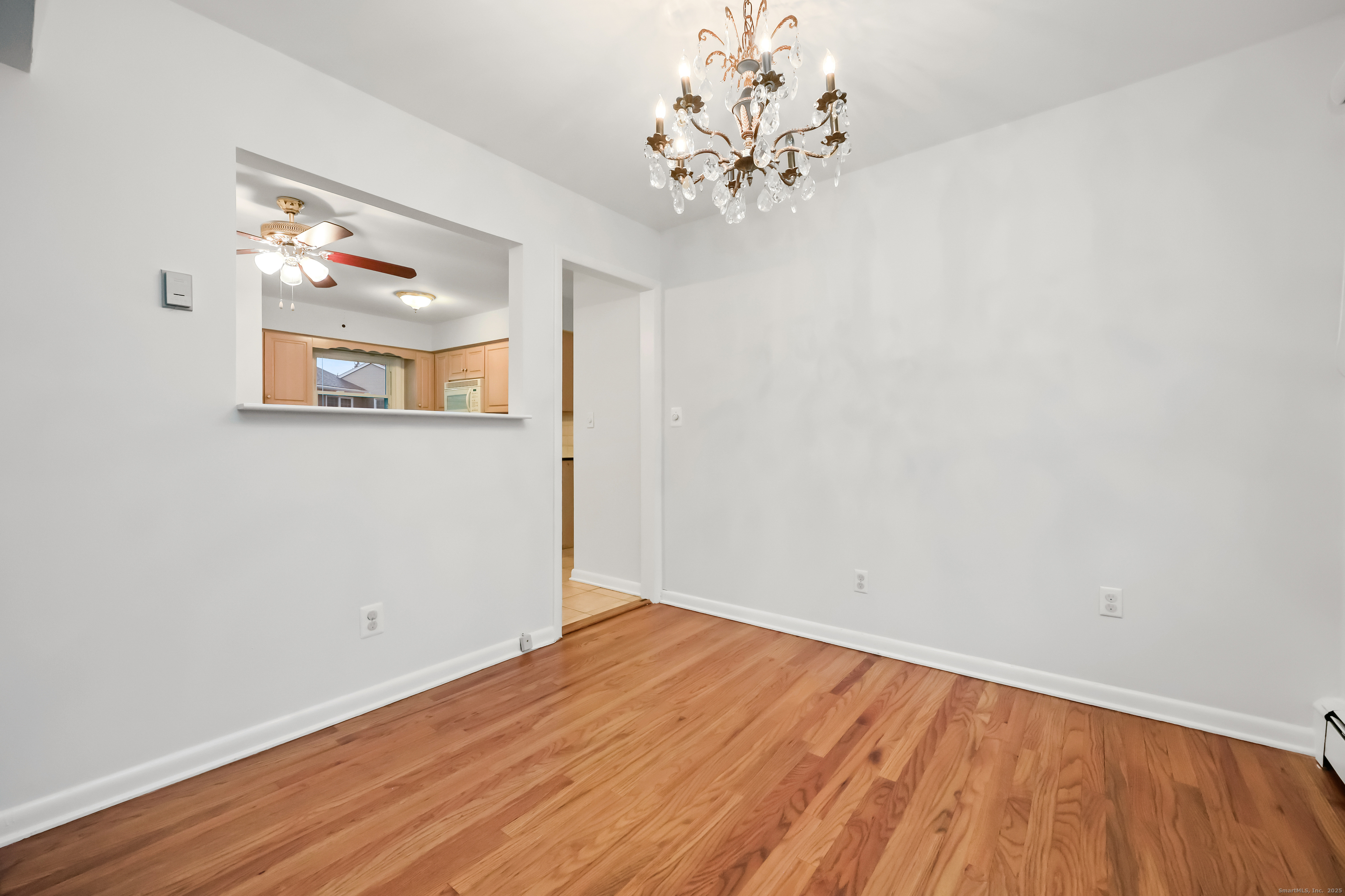 Stamford, Connecticut, 06902, United States, 6 Bedrooms Bedrooms, ,2 BathroomsBathrooms,Residential,For Sale,2003004