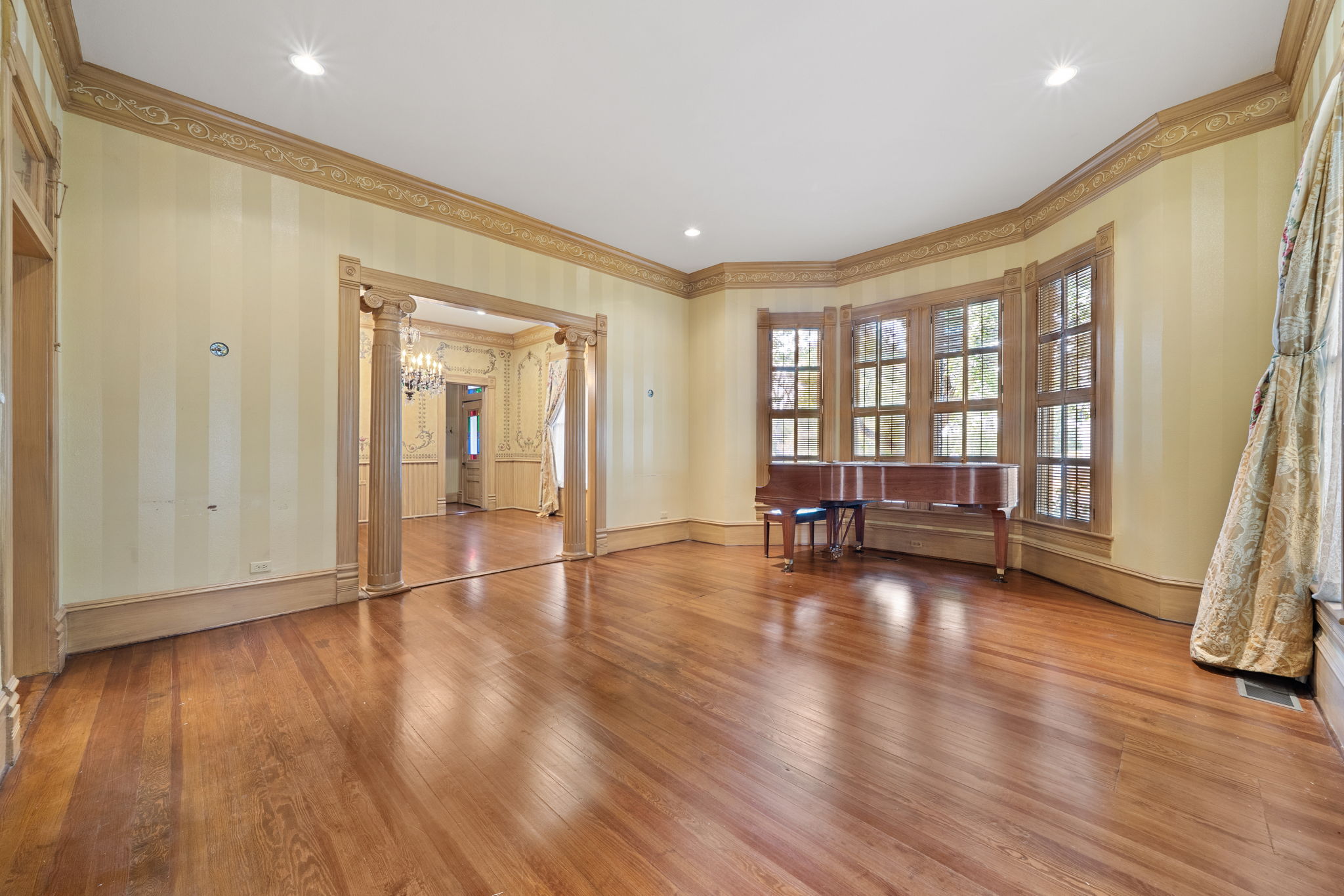 San Marcos, Texas, 78666, United States, 3 Bedrooms Bedrooms, ,4 BathroomsBathrooms,Residential,For Sale,1981922