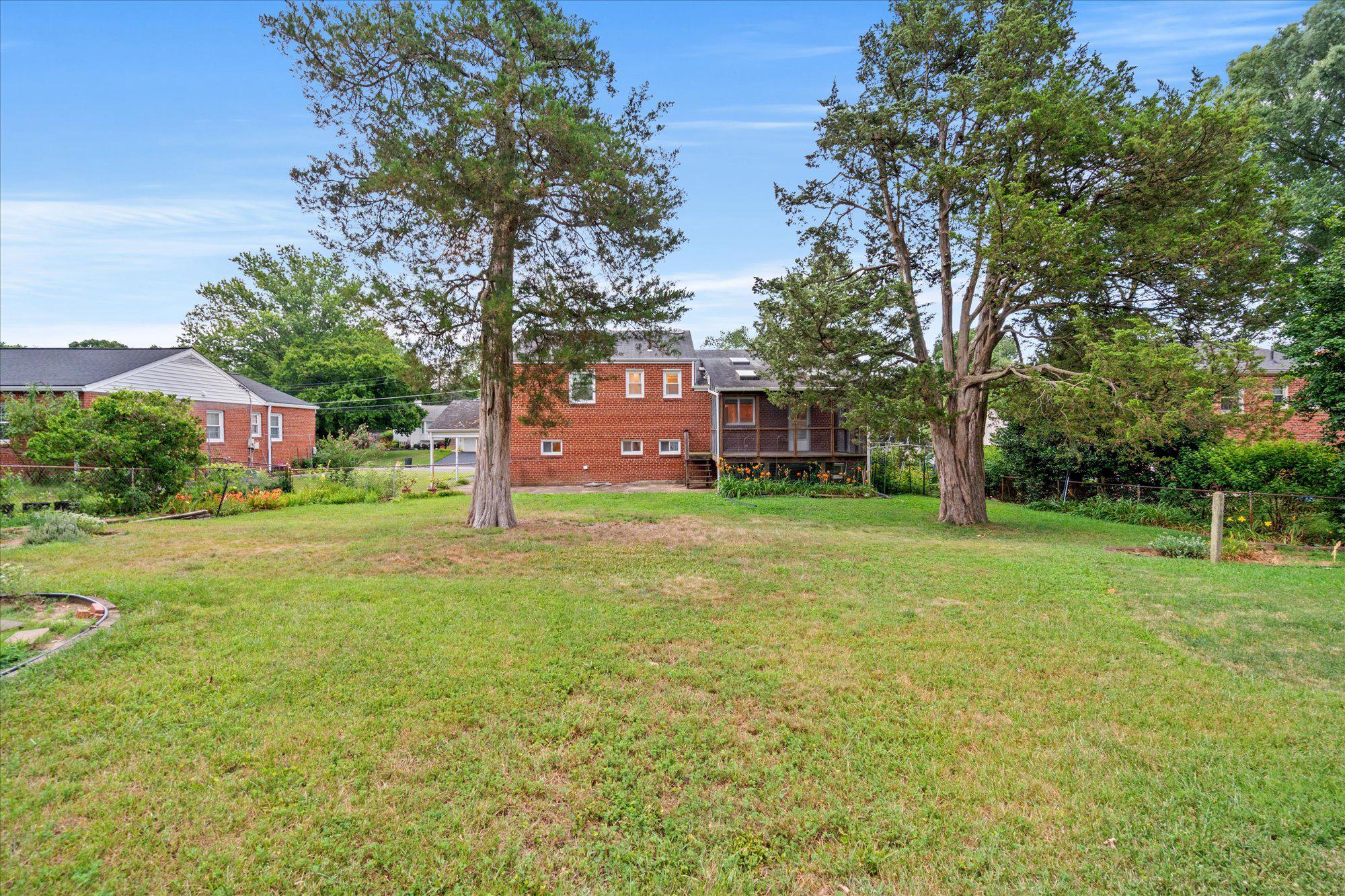  8316 Ashwood Drive, Alexandria, VA, 22308 - 物件實景