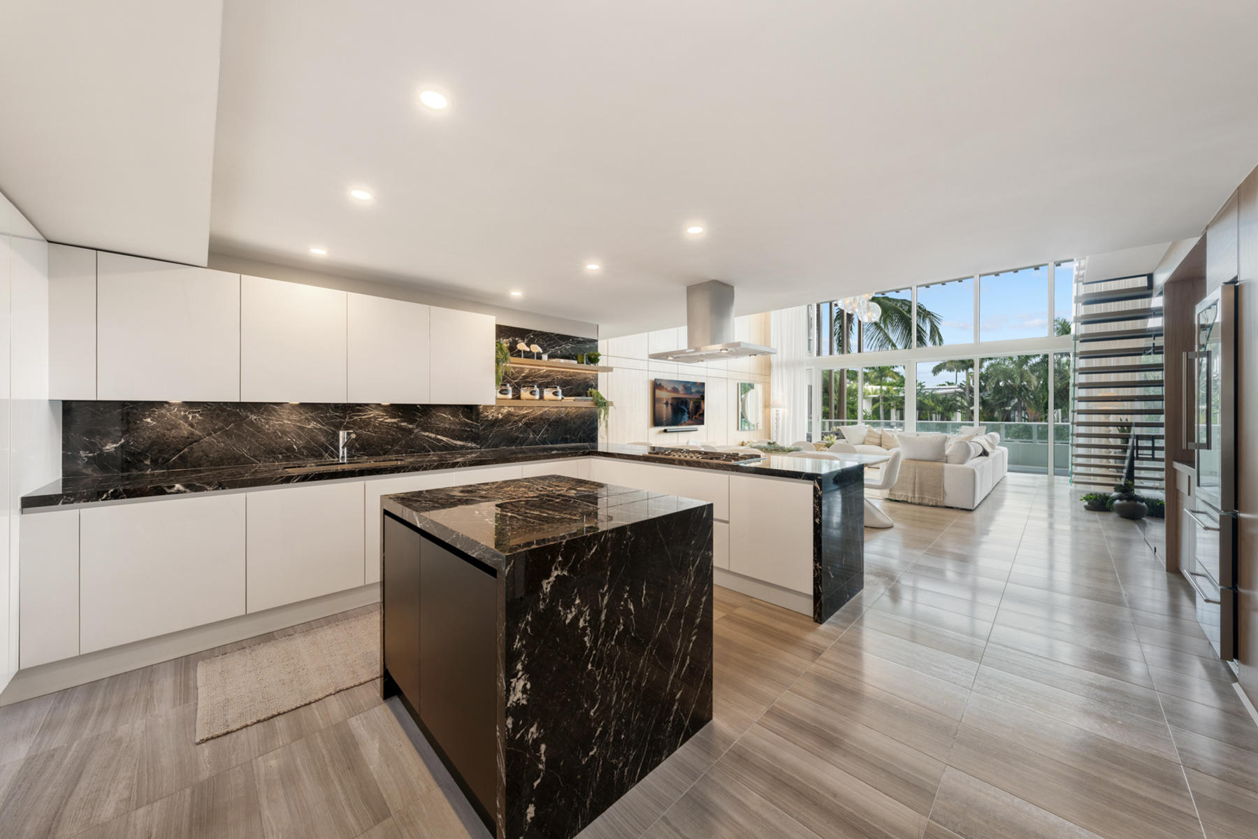  4701 N Meridian Ave, Miami Beach, FL, 33140 - 物件實景