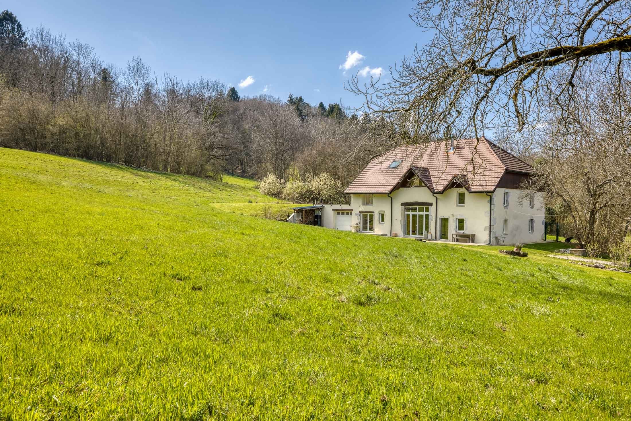  Stunning renovated farmhouse – Charm & Tranquility - 物件實景