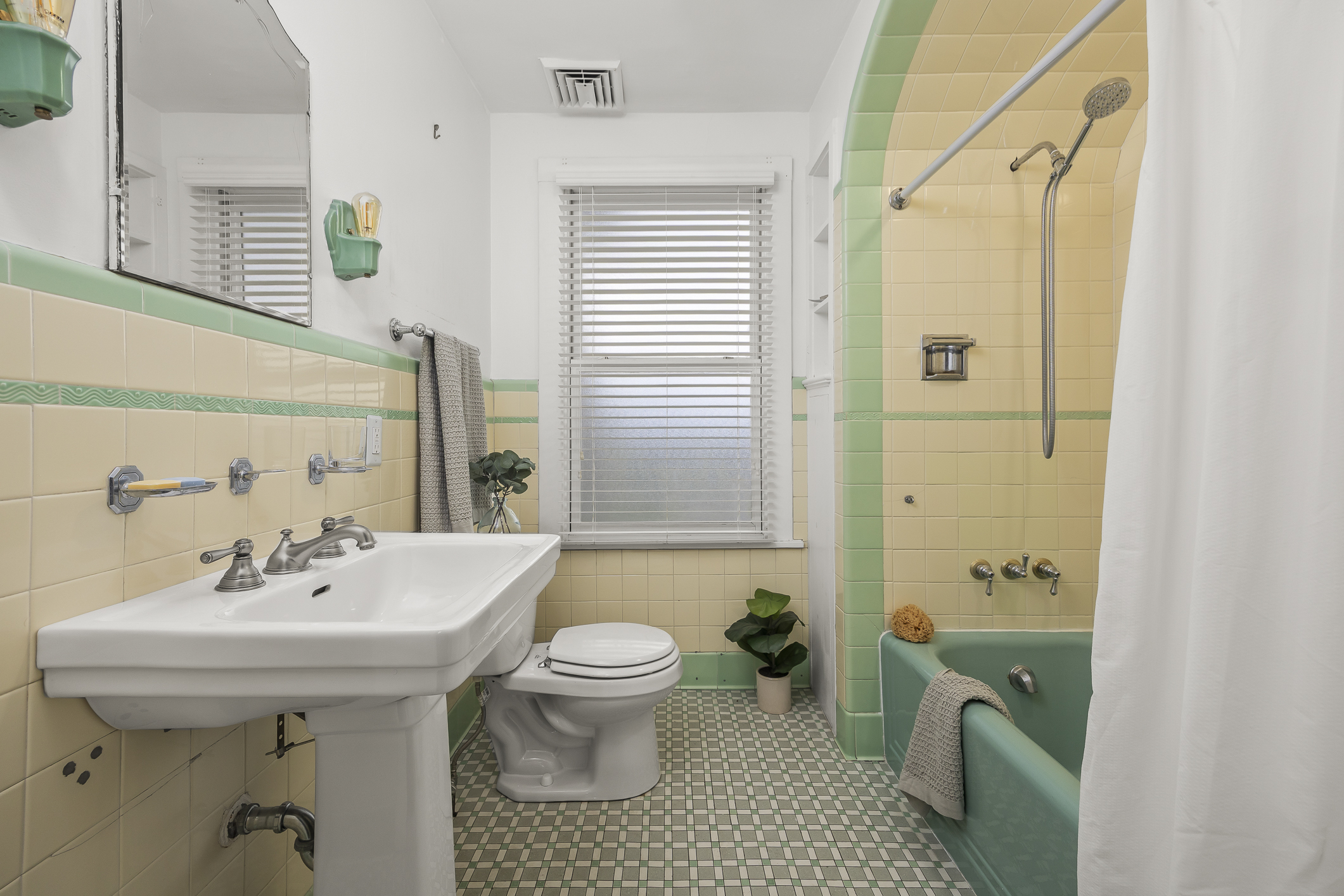  4174 Route 9w, Saugerties, NY, 12477 - 物件實景