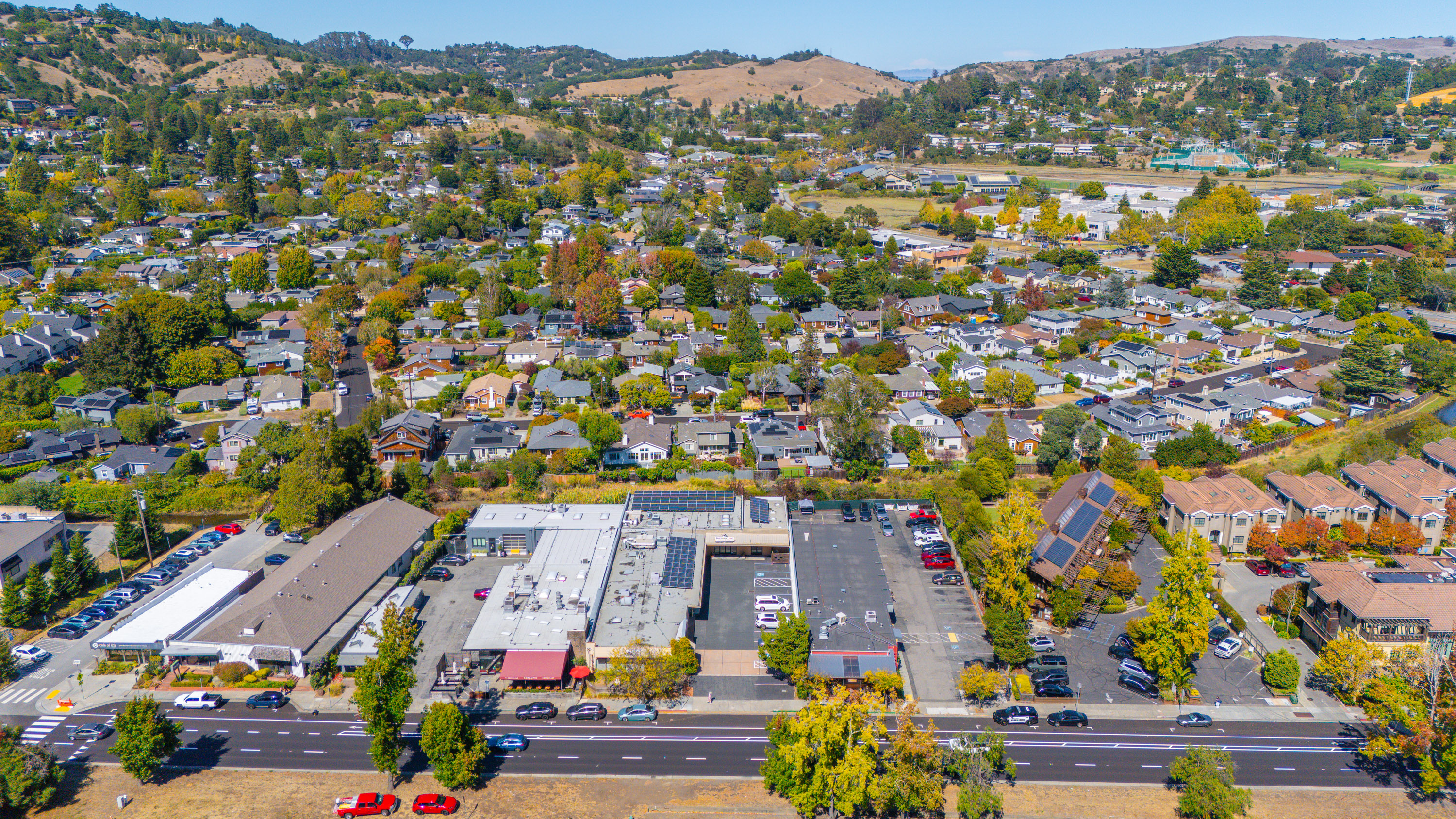  Exceptional Mill Valley Lot with Expired Approved Plans - 物件實景