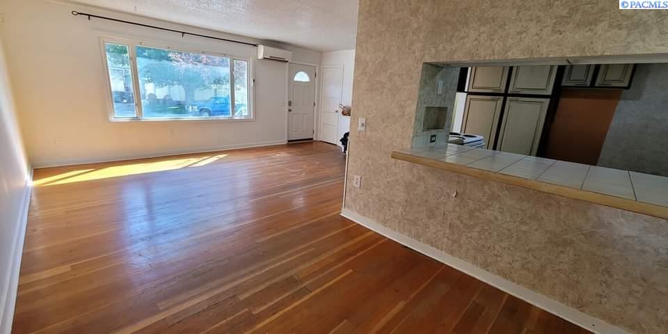 Richland, Washington, 99354, United States, 7 Bedrooms Bedrooms, ,Residential,For Sale,1732054