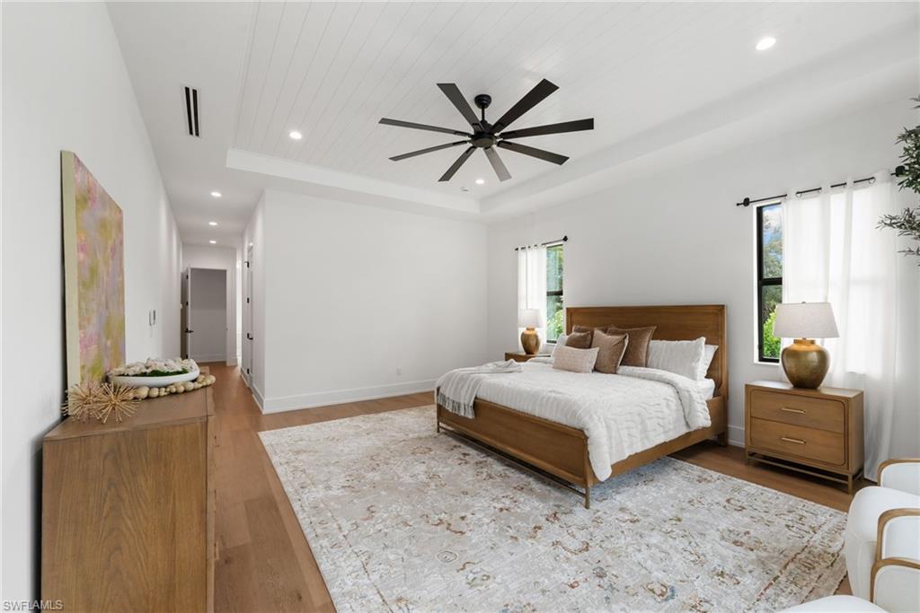 Naples, Florida, 34105, United States, 4 Bedrooms Bedrooms, ,5 BathroomsBathrooms,Residential,For Sale,1991548