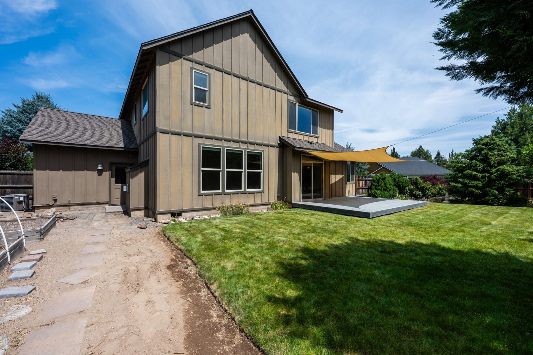  2108 NW Sterling Avenue Redmond, OR 97756 - 物件實景