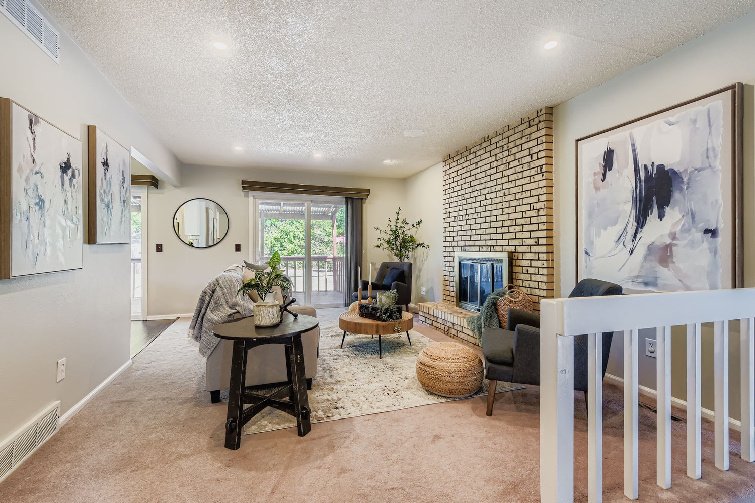 Littleton, Colorado, 80128, United States, 3 Bedrooms Bedrooms, ,Residential,For Sale,1937814