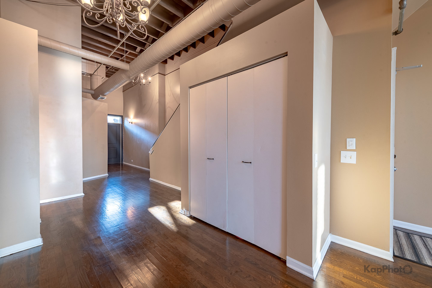 Chicago, Illinois, 60607, United States, 1 Bedroom Bedrooms, ,1 BathroomBathrooms,Residential,For Sale,1935059