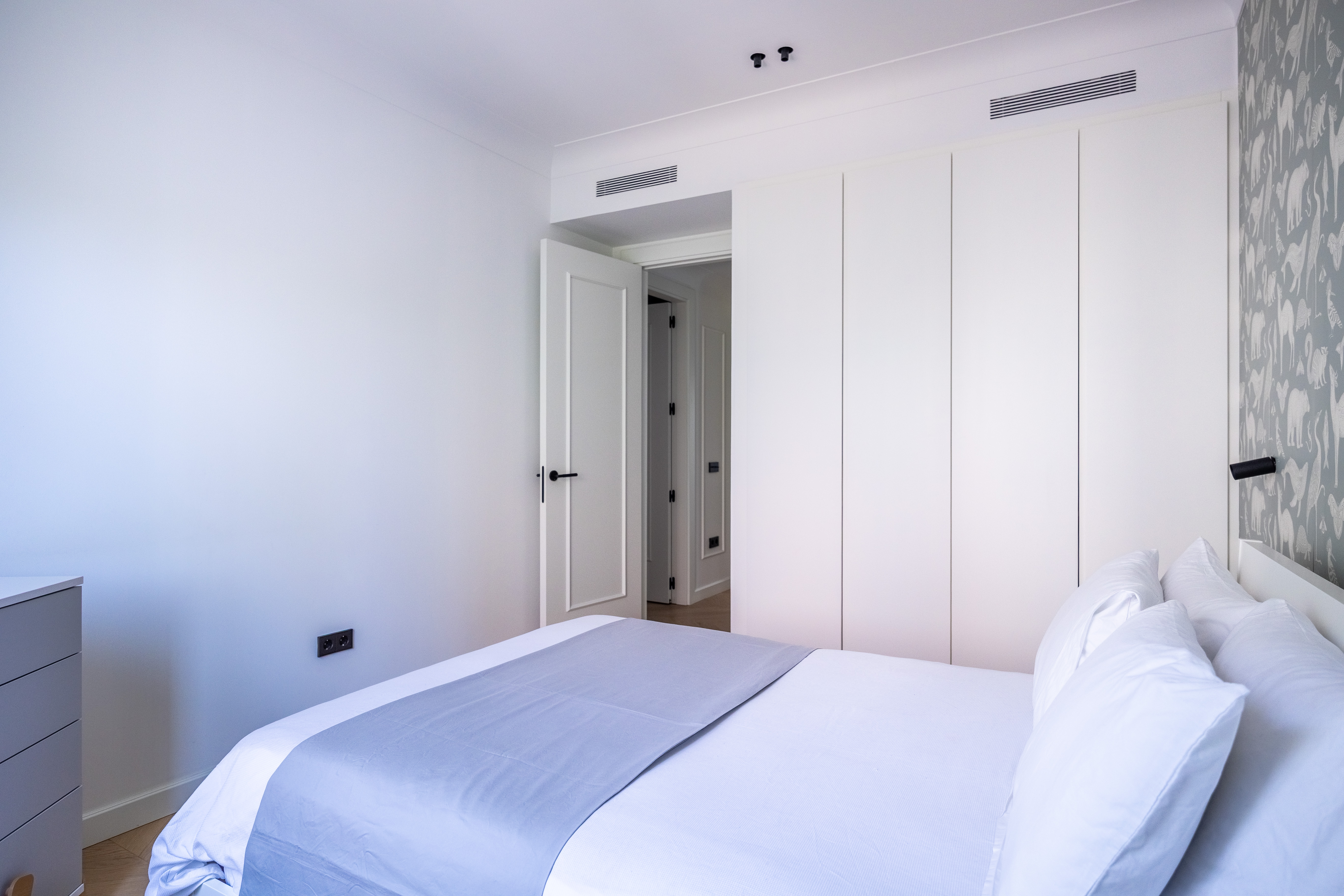  Elegant Renovated Apartment in Exclusive Area, Near Plaza de España, Seville - 物件實景
