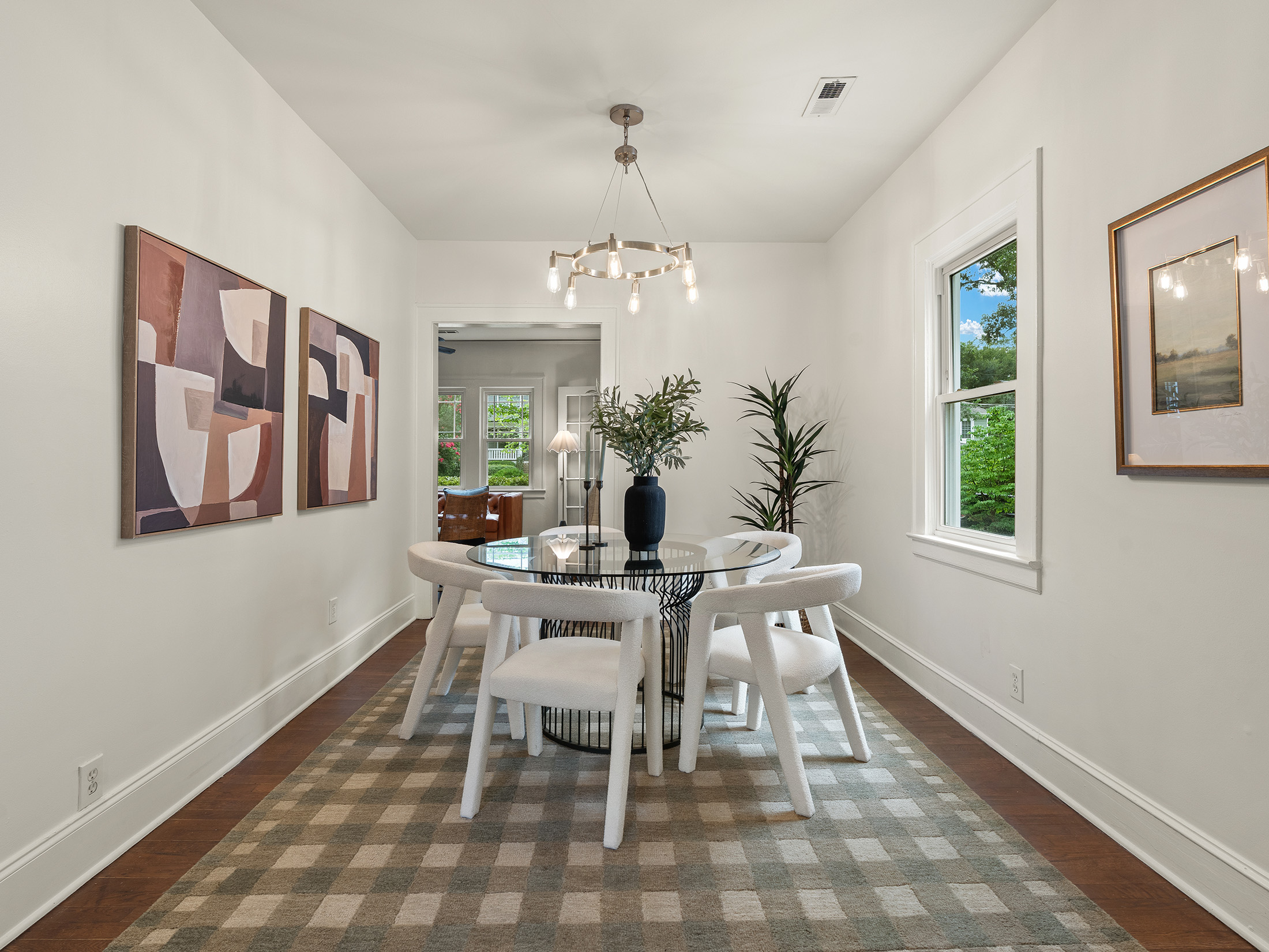  Thoughtfully Updated Oakhurst Bungalow - 物件實景