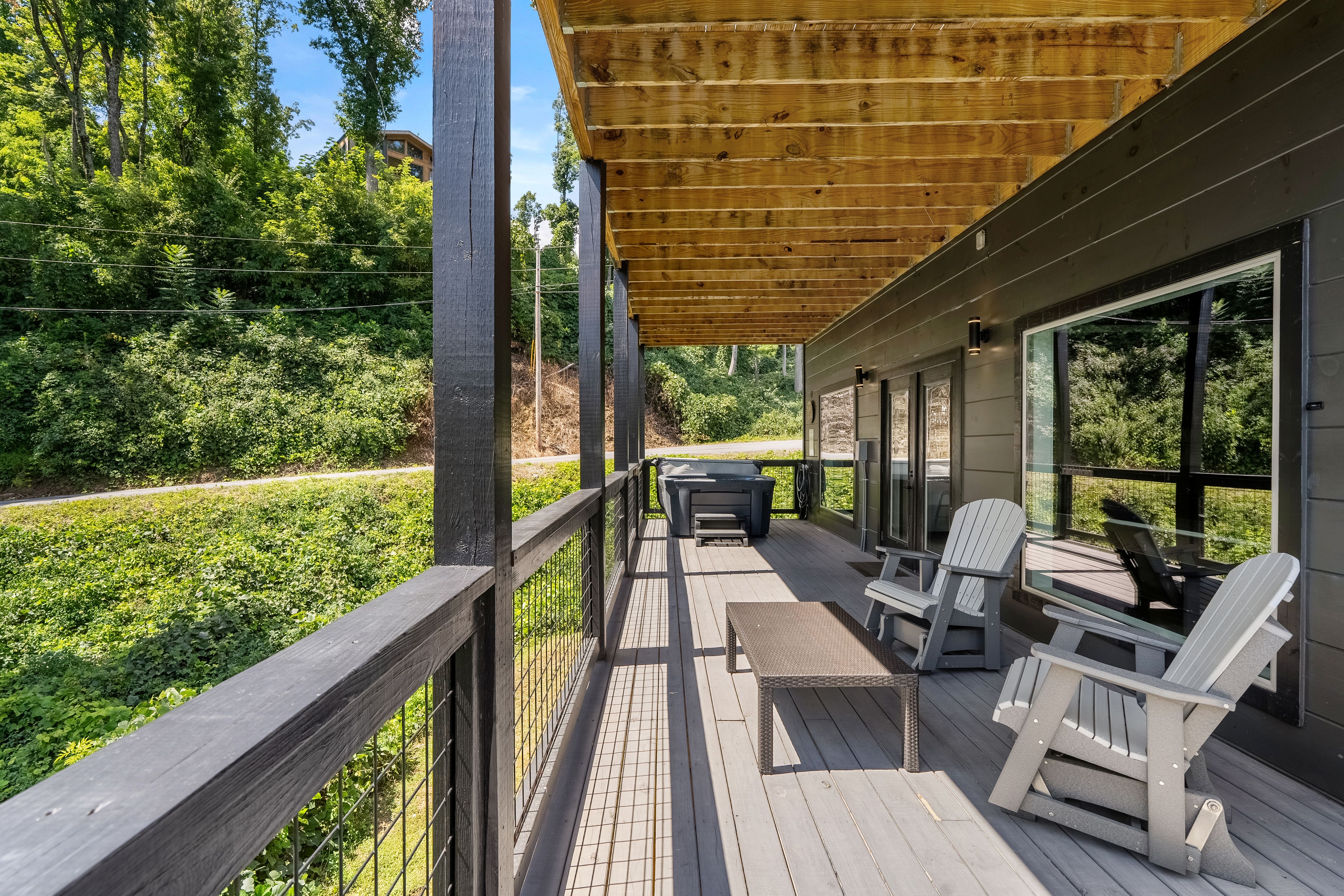 Gatlinburg, Tennessee, 37738, United States, 1 Bedroom Bedrooms, ,2 BathroomsBathrooms,Residential,For Sale,1934967