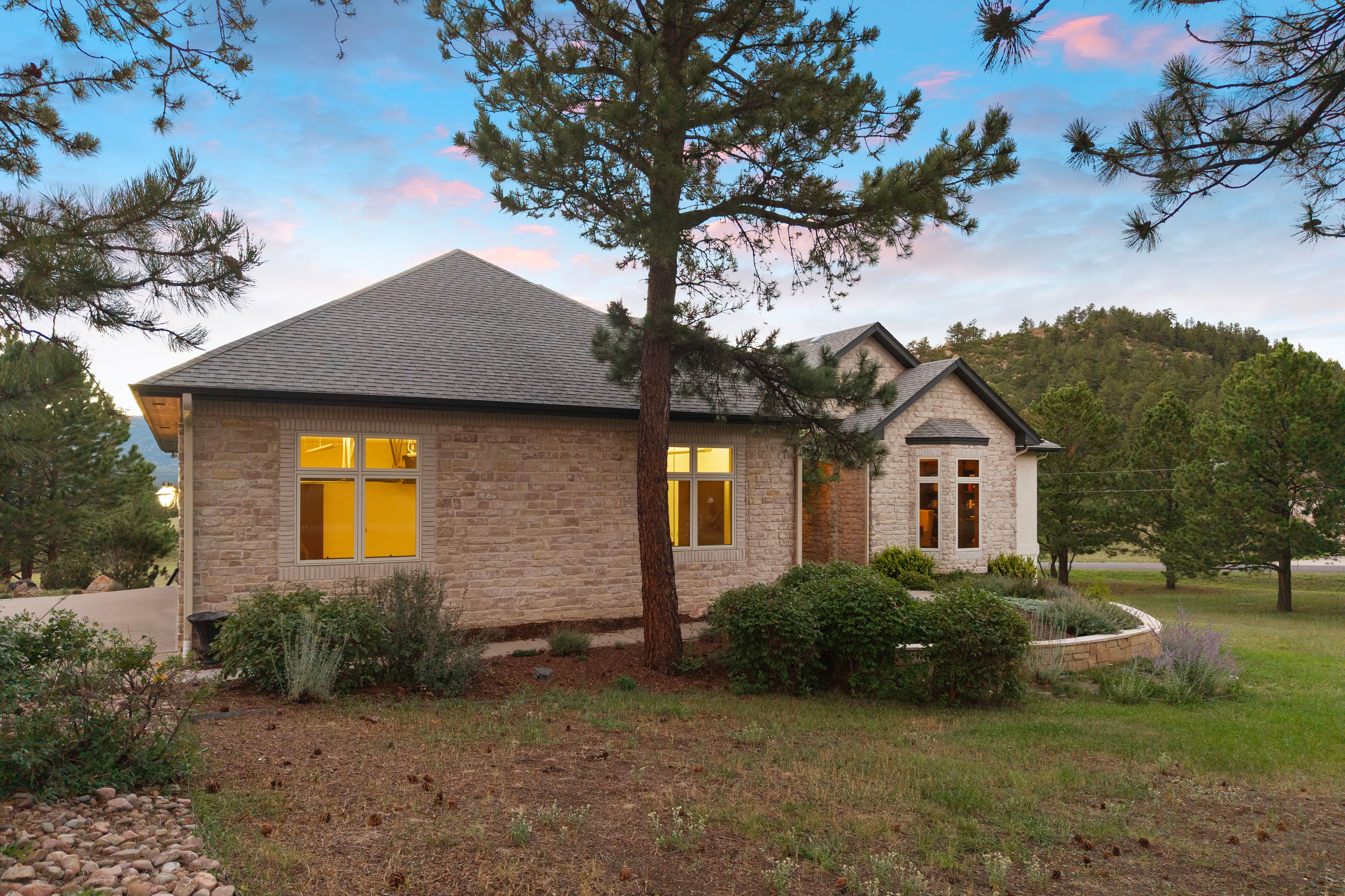  Set on over 4 acres in Perry Park East - 物件實景
