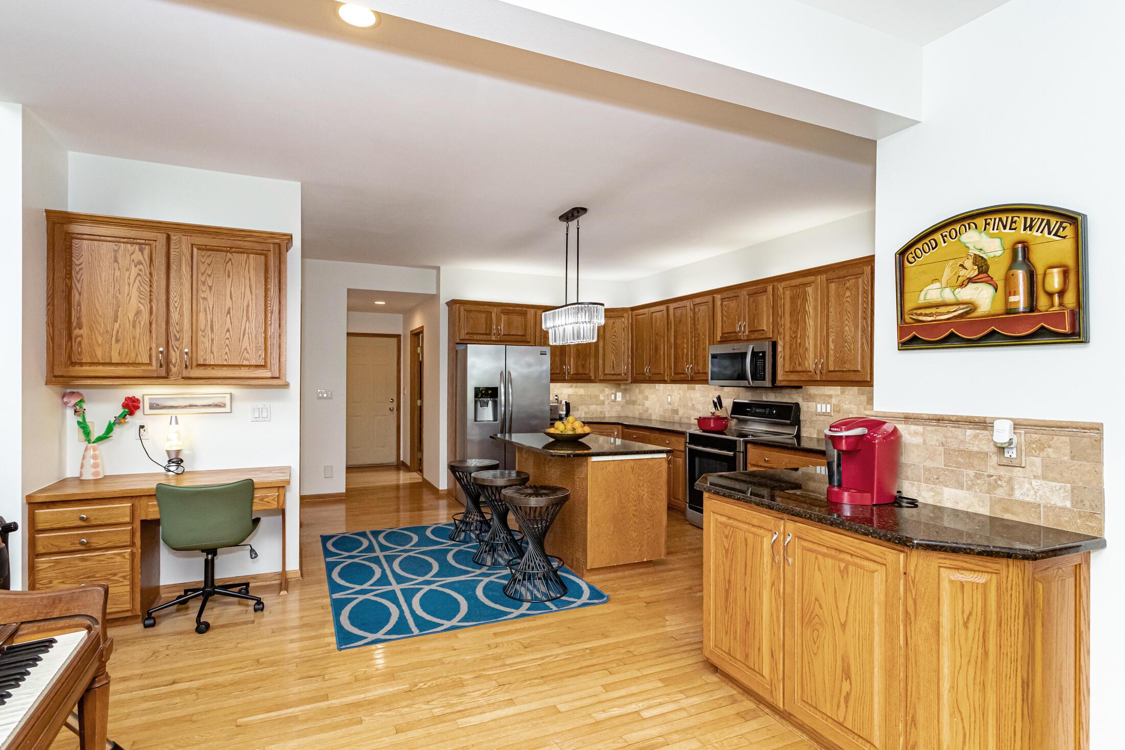 Ames, Iowa, 50014, United States, 5 Bedrooms Bedrooms, ,5 BathroomsBathrooms,Residential,For Sale,1935039