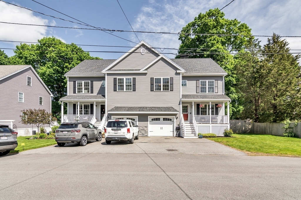 Haverhill, Massachusetts, 01830, United States, 3 Bedrooms Bedrooms, ,3 BathroomsBathrooms,Residential,For Sale,2048419