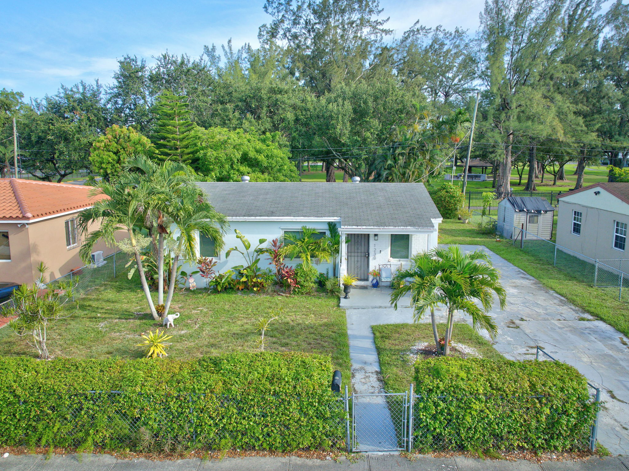  1230 NW 84th Ter, Miami, FL, 33147 - 物件實景