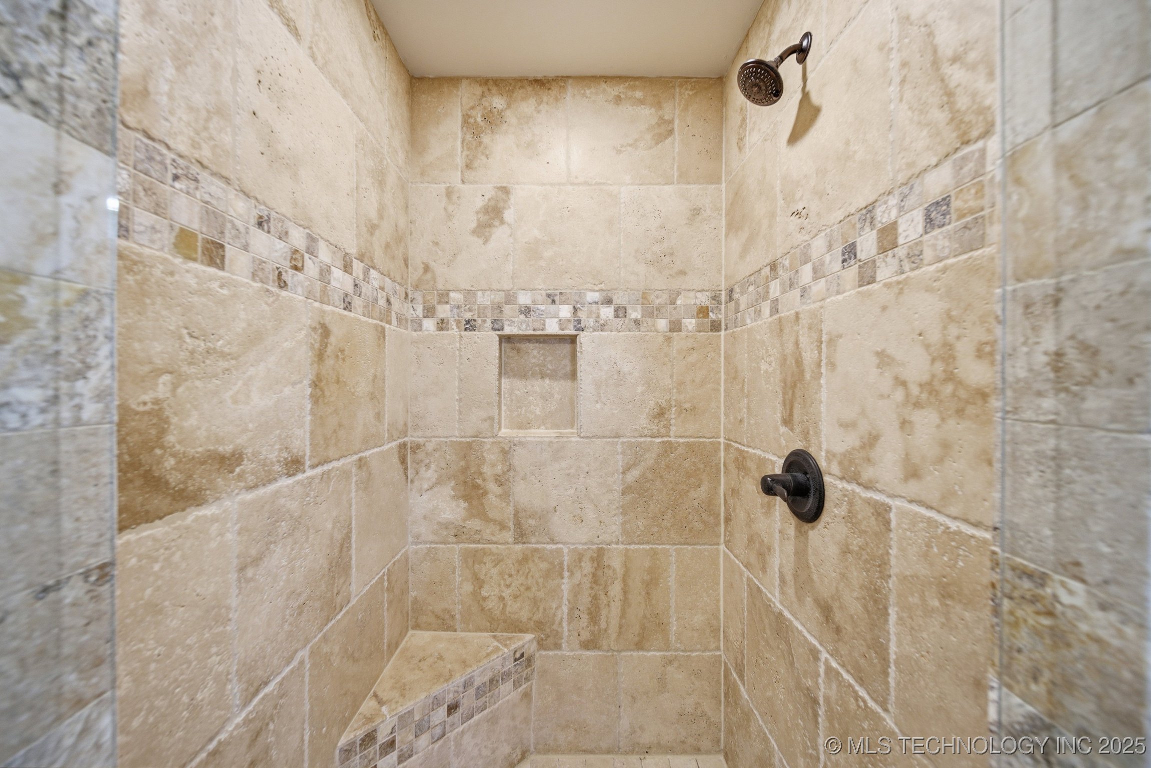 Broken Arrow, Oklahoma, 74014, United States, 4 Bedrooms Bedrooms, ,3 BathroomsBathrooms,Residential,For Sale,1992864