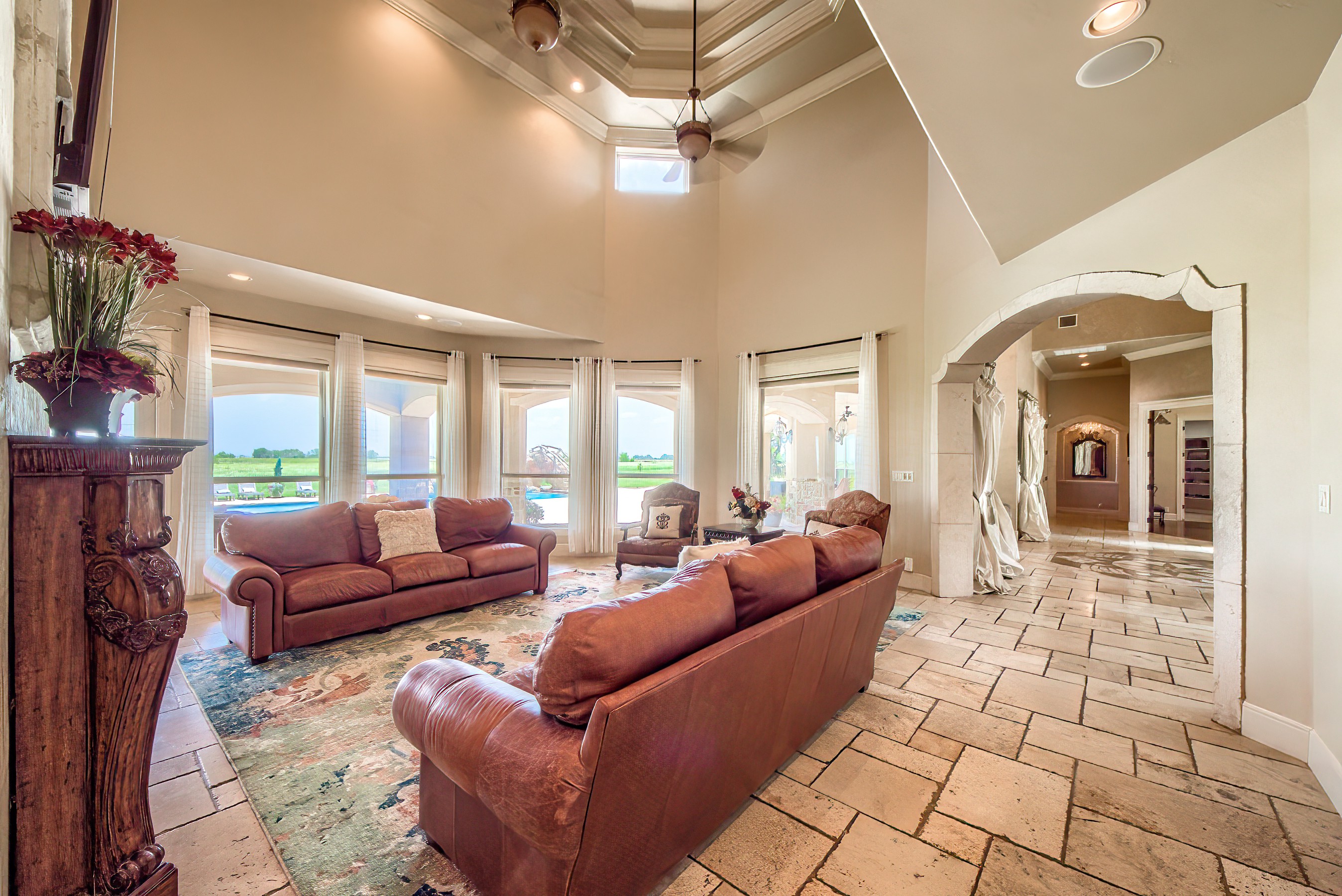 Seguin, Texas, 78155, United States, 7 Bedrooms Bedrooms, ,7 BathroomsBathrooms,Residential,For Sale,1994199