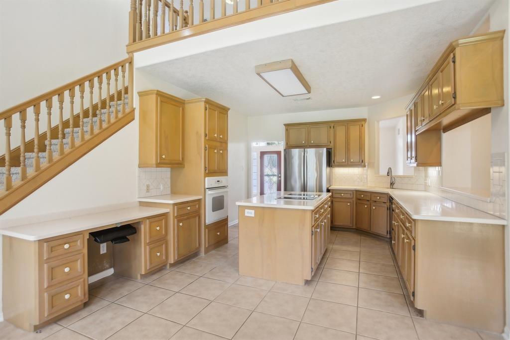 1418 Magnolia Bend W, Baytown, Texas, 77523, United States, 3 Bedrooms Bedrooms, ,3 BathroomsBathrooms,Residential,For Sale,1418 Magnolia Bend W,1616433