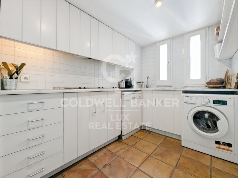 Cadaqués, Catalonia, ES, 3 Bedrooms Bedrooms, ,2 BathroomsBathrooms,Residential,For Sale,1827998