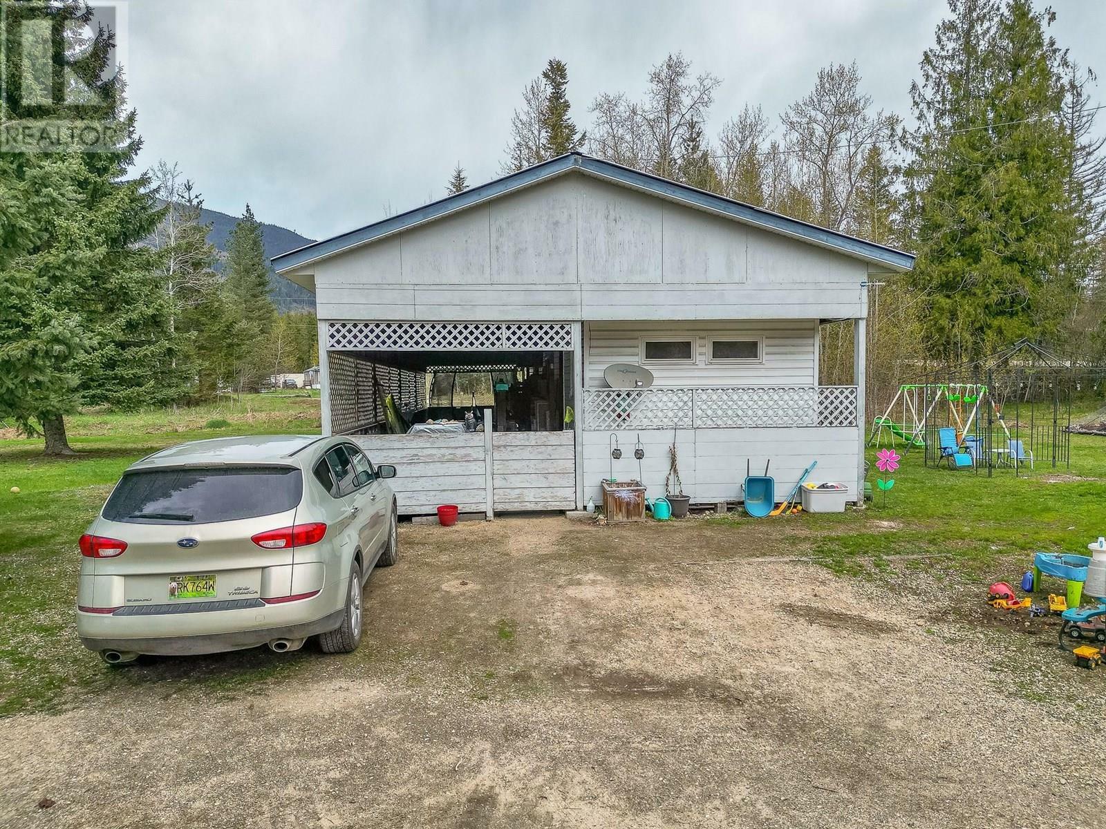 MALAKWA, British Columbia, V0E 2J0, CA, 2 Bedrooms Bedrooms, ,Residential,For Sale,1839032