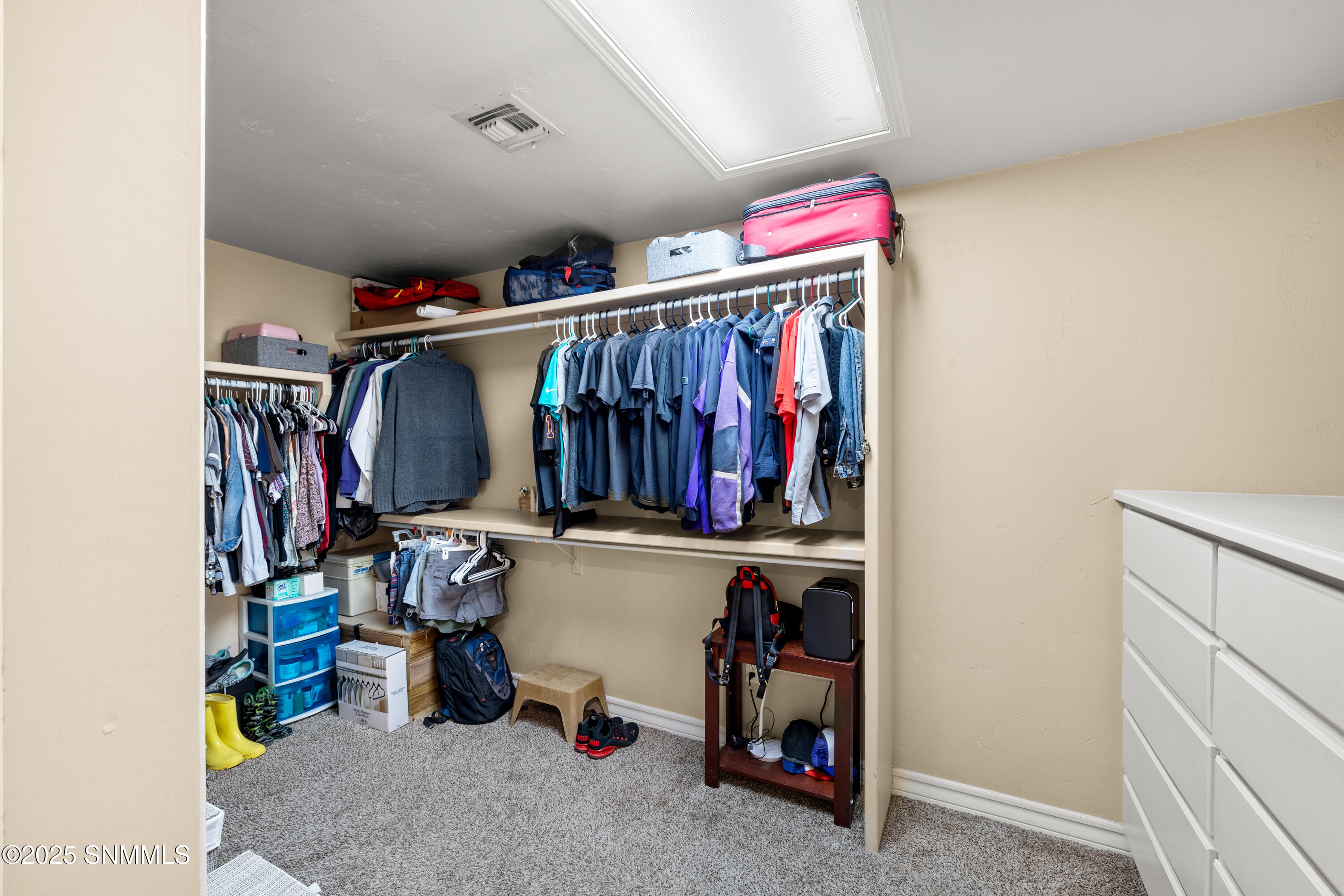 Las Cruces, New Mexico, 88007, United States, 4 Bedrooms Bedrooms, ,3 BathroomsBathrooms,Residential,For Sale,1796237