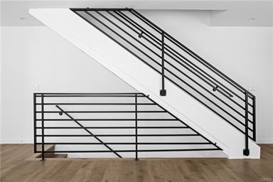 Van Nuys, California, 91405, United States, 11 Bedrooms Bedrooms, ,Residential,For Sale,1763615