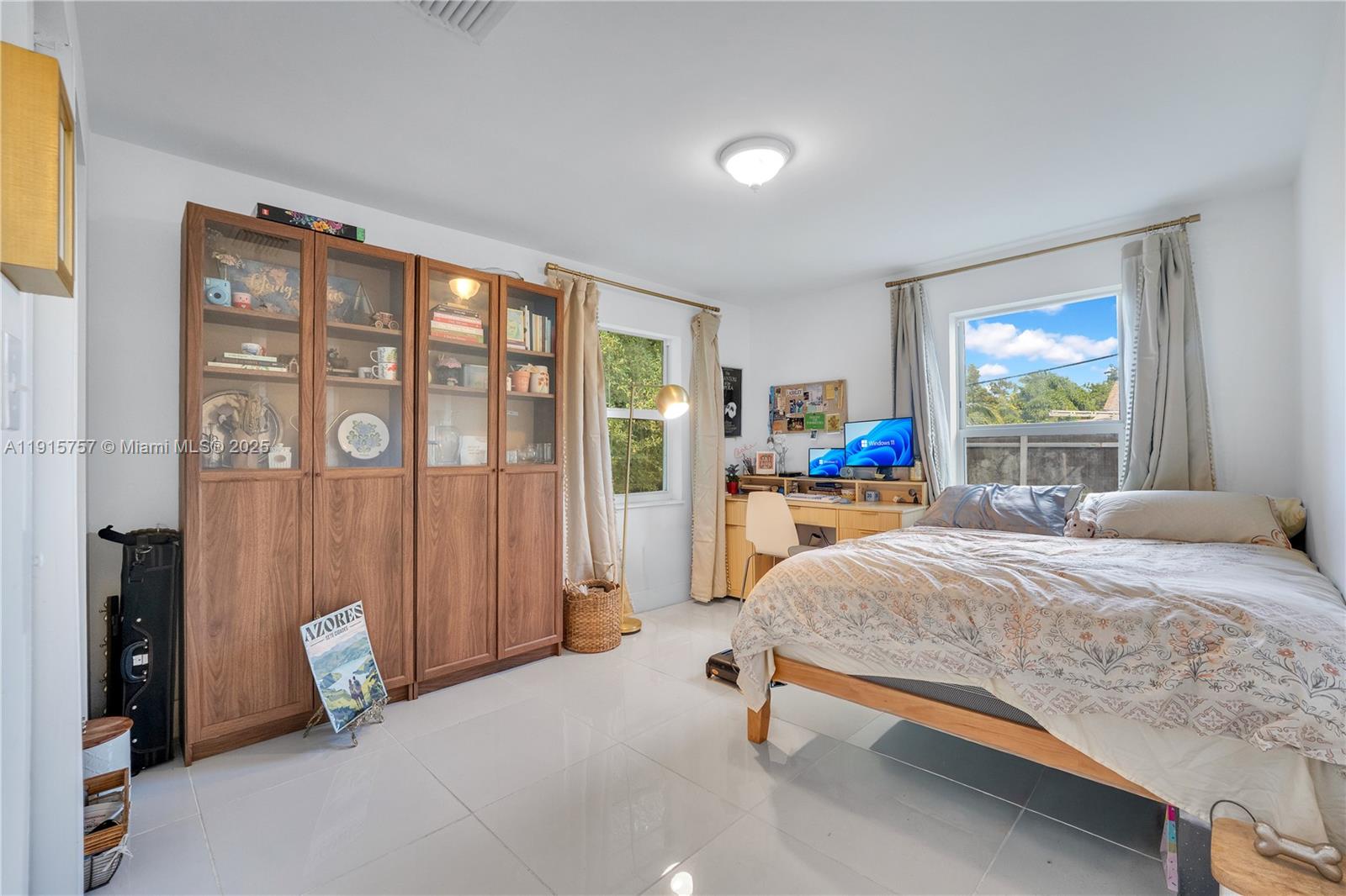 Miami, Florida, 33168, United States, 3 Bedrooms Bedrooms, ,3 BathroomsBathrooms,Residential,For Sale,1994717