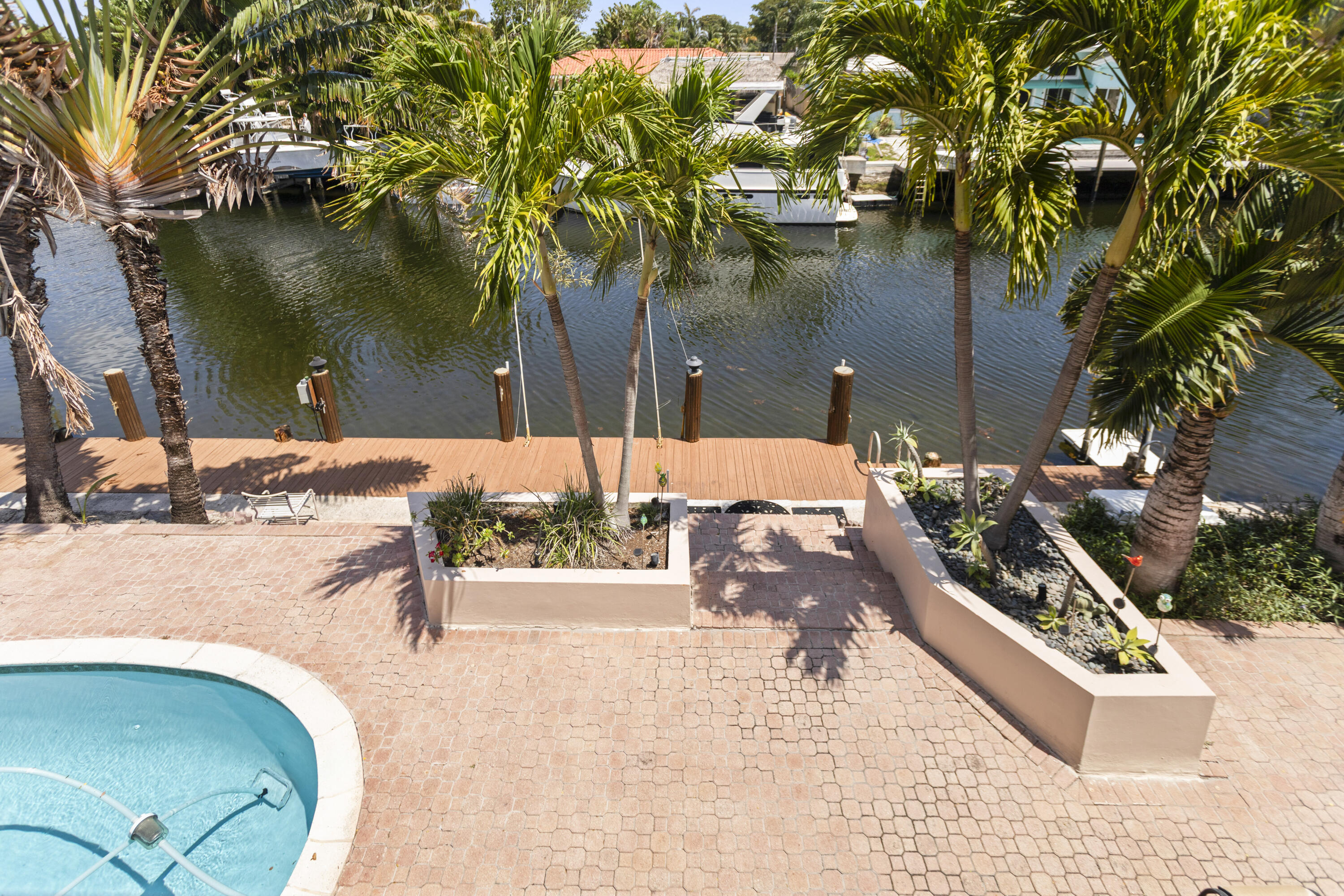 Pompano Beach, Florida, 33062, United States, 4 Bedrooms Bedrooms, ,3 BathroomsBathrooms,Residential,For Sale,1804148