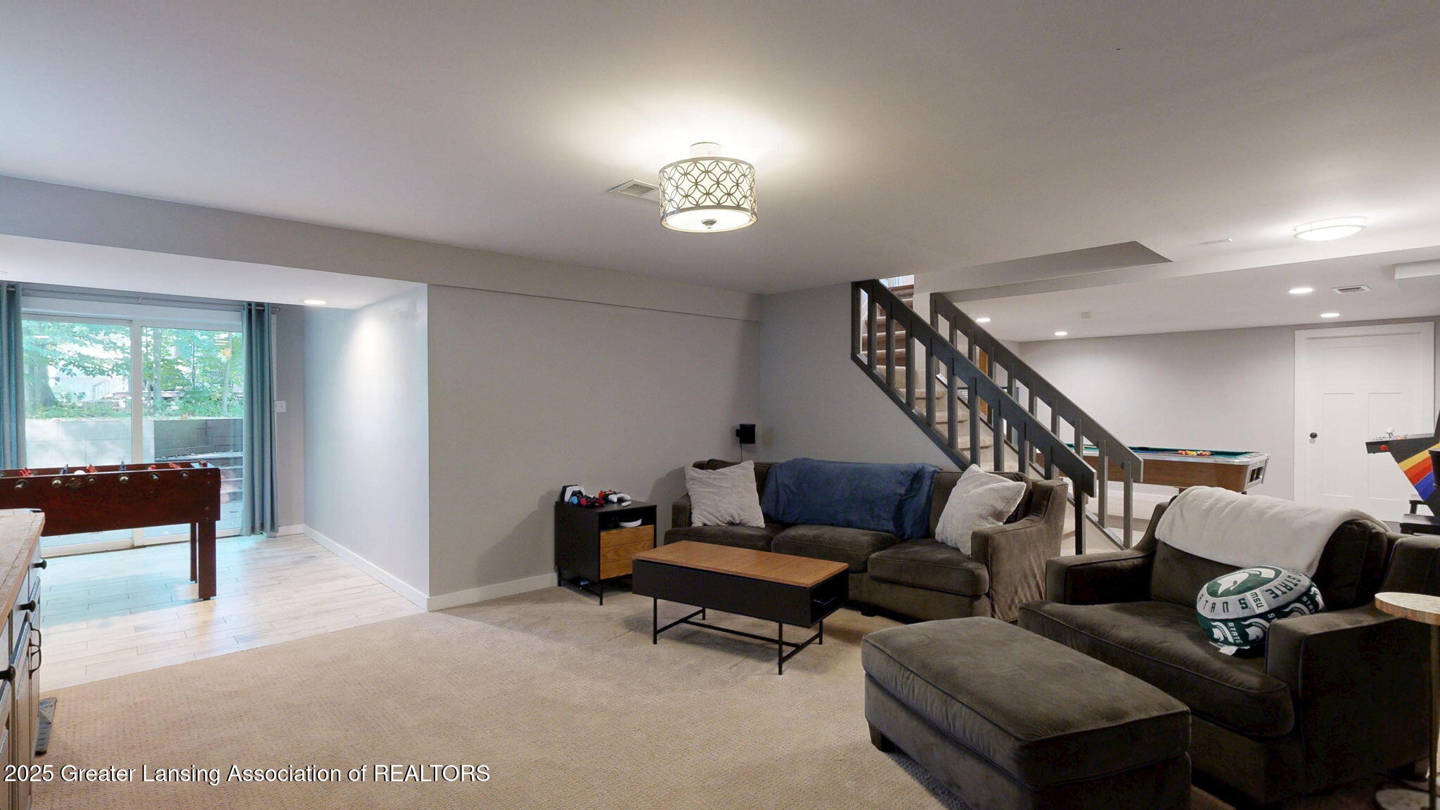 Okemos, Michigan, 48864, United States, 5 Bedrooms Bedrooms, ,4 BathroomsBathrooms,Residential,For Sale,1975829