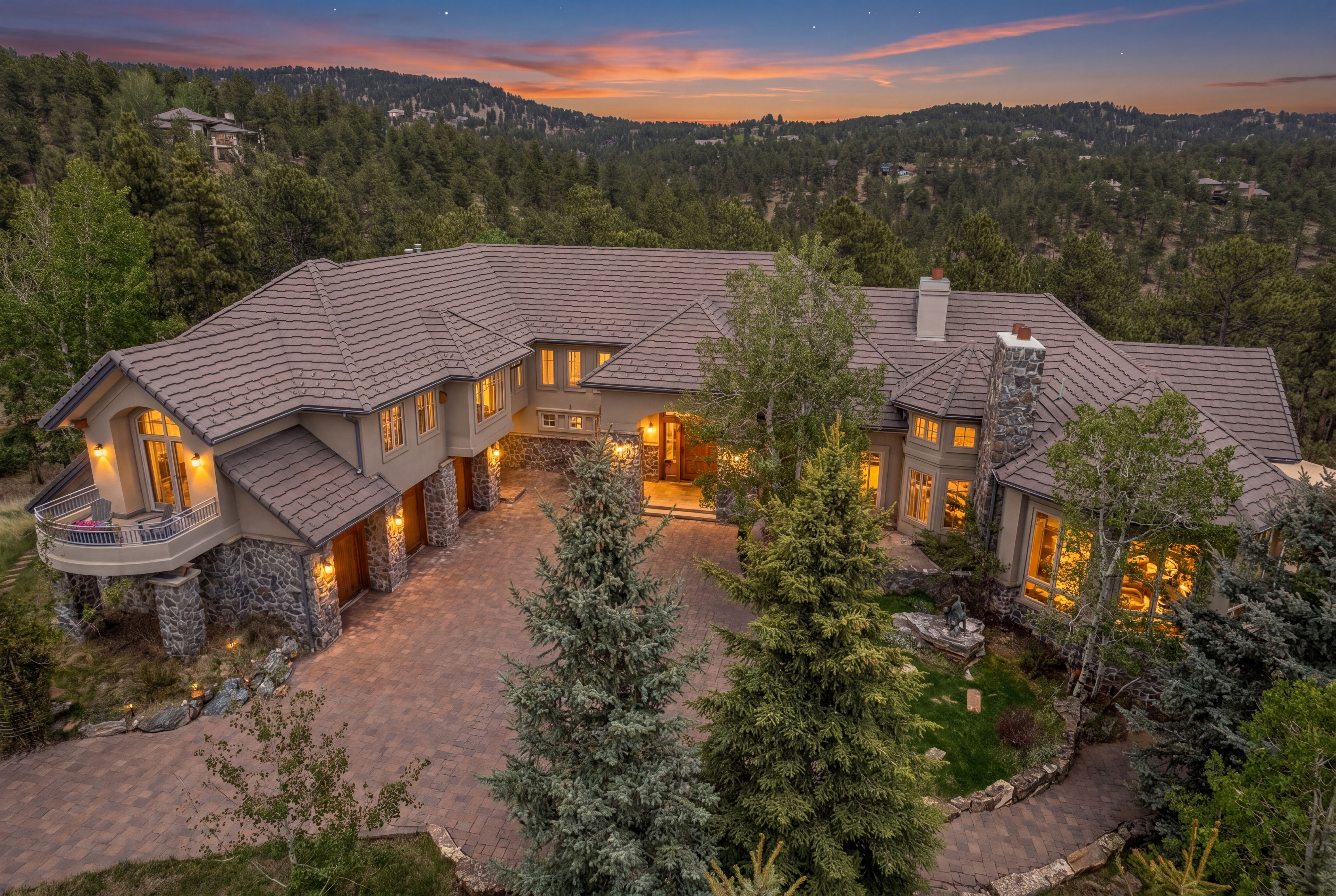  Extraordinary Custom Estate - 物件實景