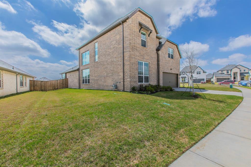 Anna, Texas, 75409, United States, 5 Bedrooms Bedrooms, ,4 BathroomsBathrooms,Residential,For Sale,2033214