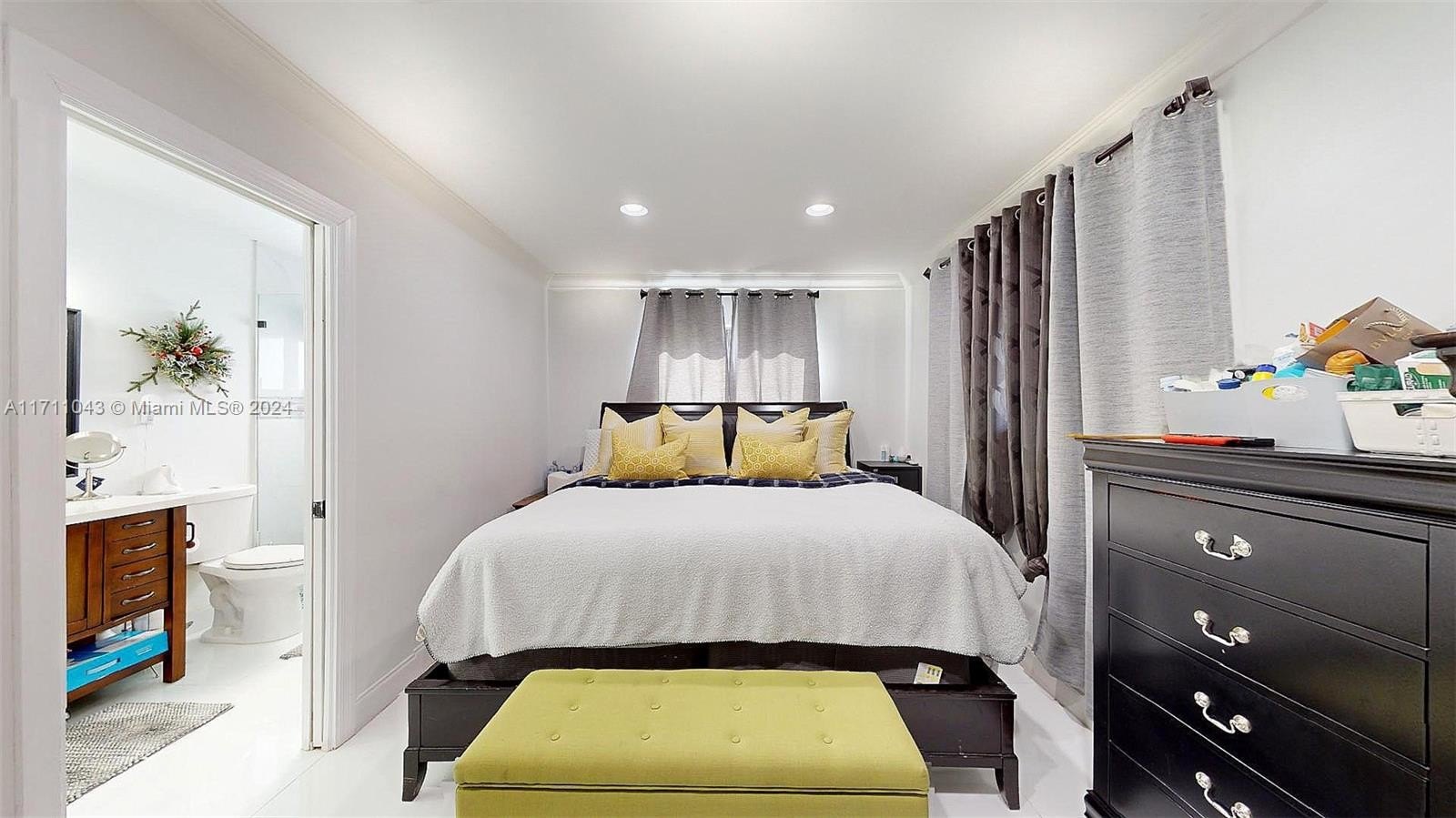 Homestead, Florida, 33031, United States, 3 Bedrooms Bedrooms, ,2 BathroomsBathrooms,Residential,For Sale,1983356