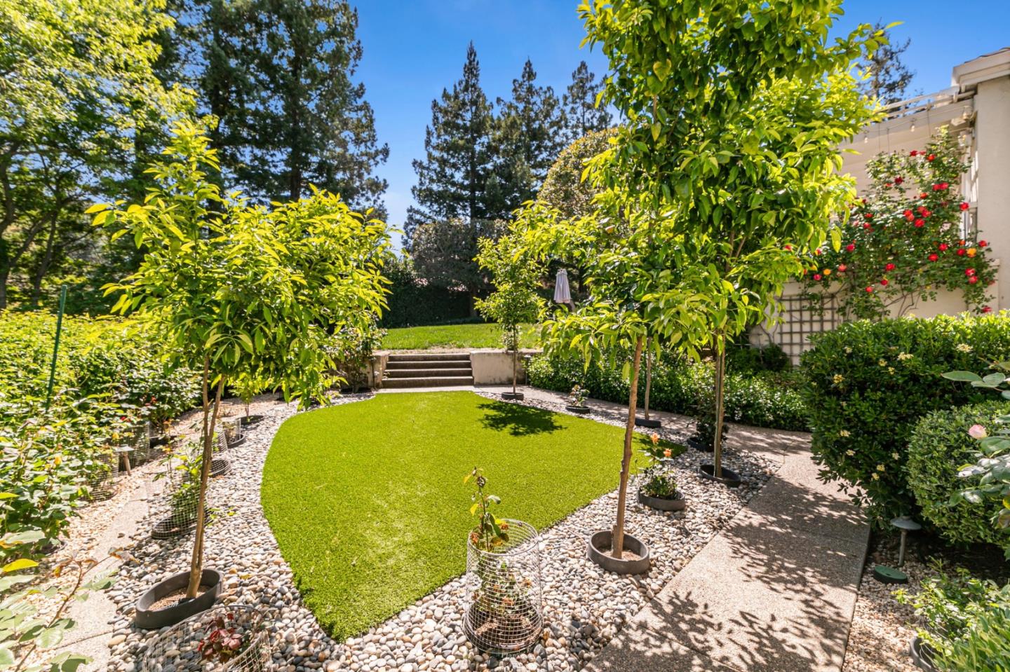 Saratoga, California, 95070, United States, 5 Bedrooms Bedrooms, ,6 BathroomsBathrooms,Residential,For Sale,1891032