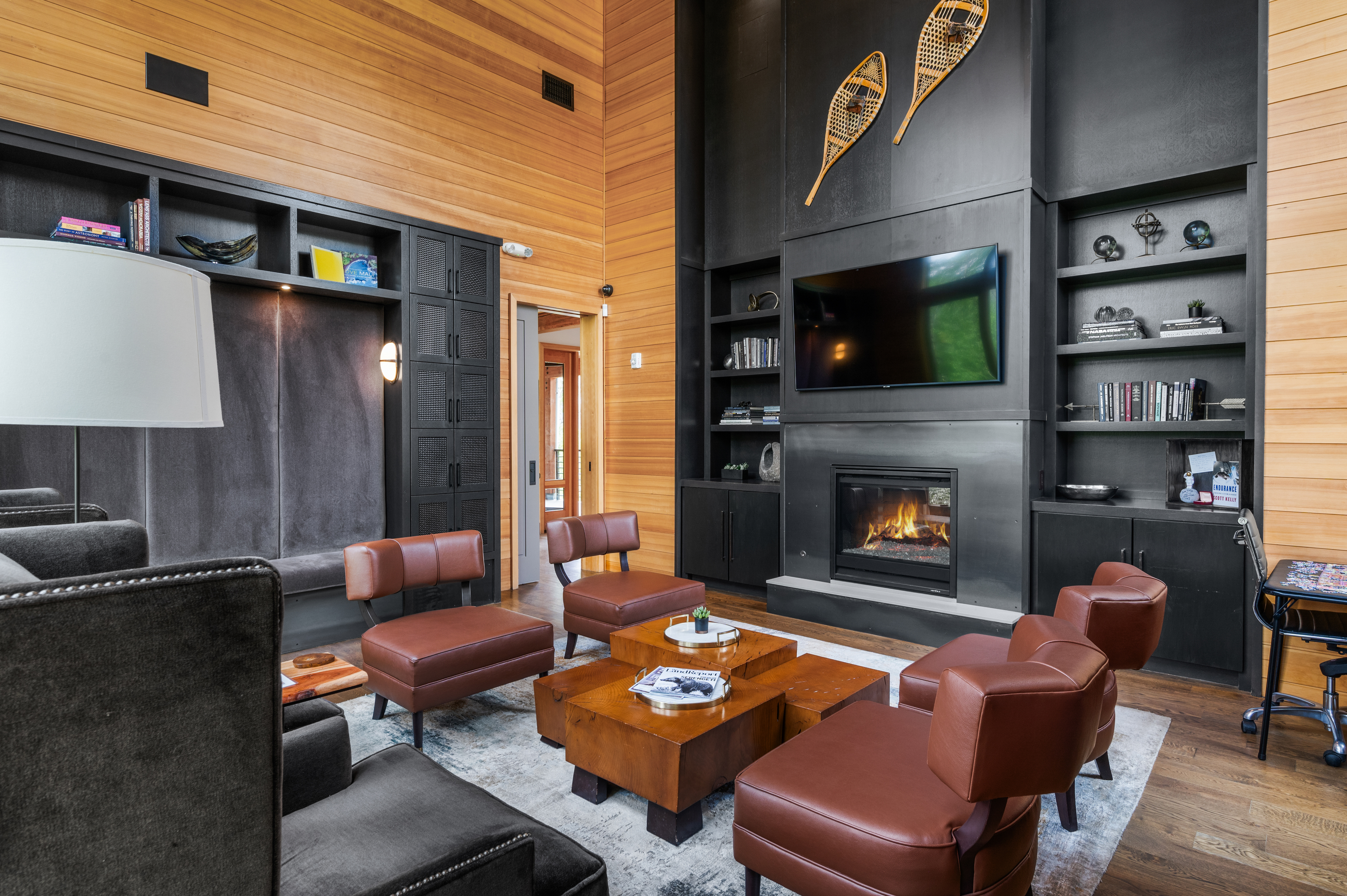  Beautifully Furnished Duplex in Highly Sought After Summit Sky Ranch Community - 物件實景