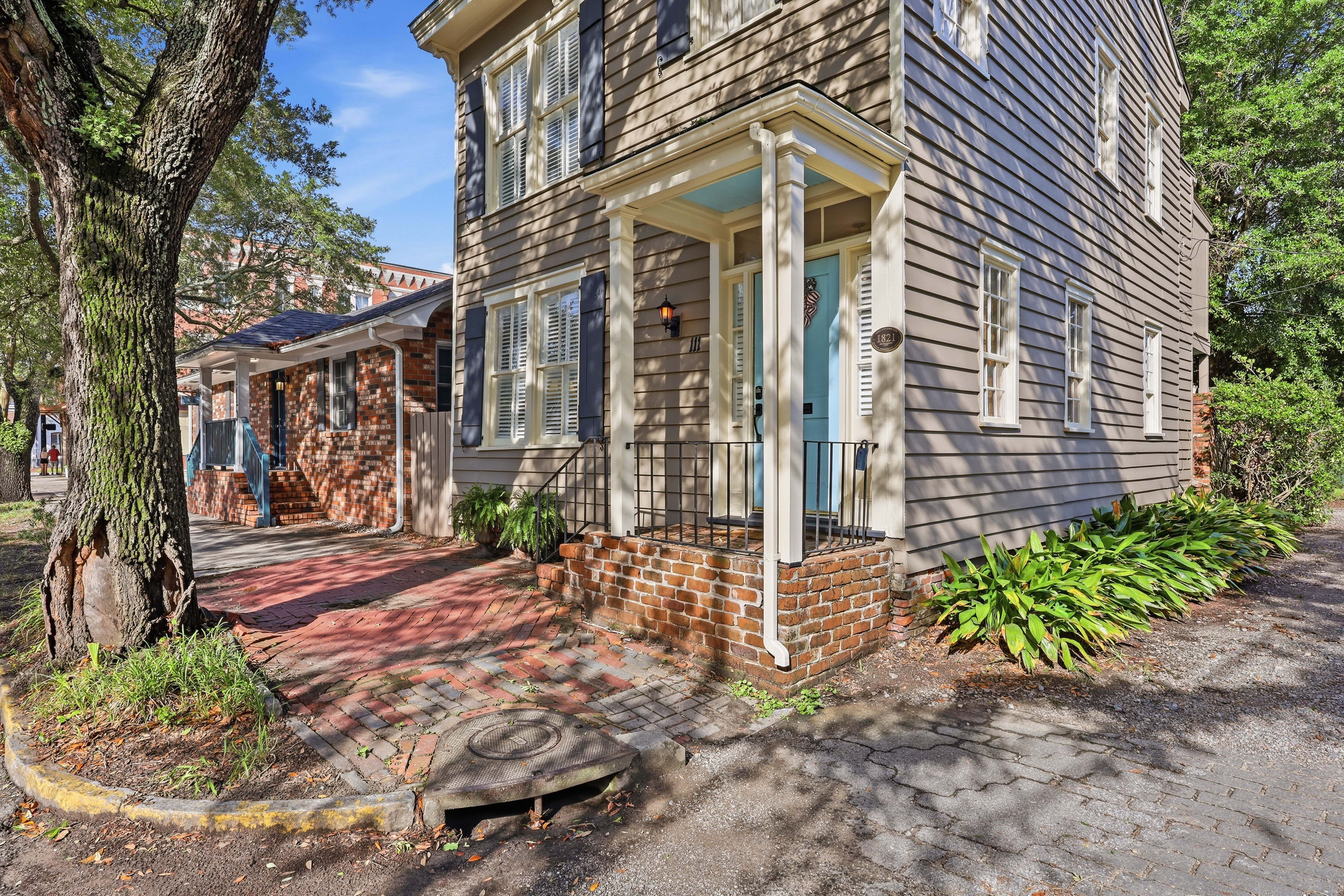  111 E Broad Street, Savannah - 物件實景