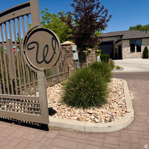 Saratoga Springs, Utah, 84045, United States, 6 Bedrooms Bedrooms, ,4 BathroomsBathrooms,Residential,For Sale,2043182
