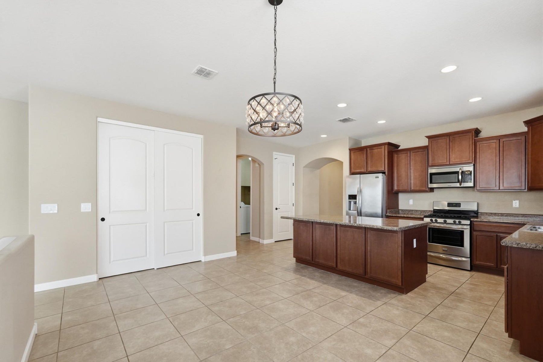  9413 W Georgia Avenue  Glendale, AZ - 物件實景