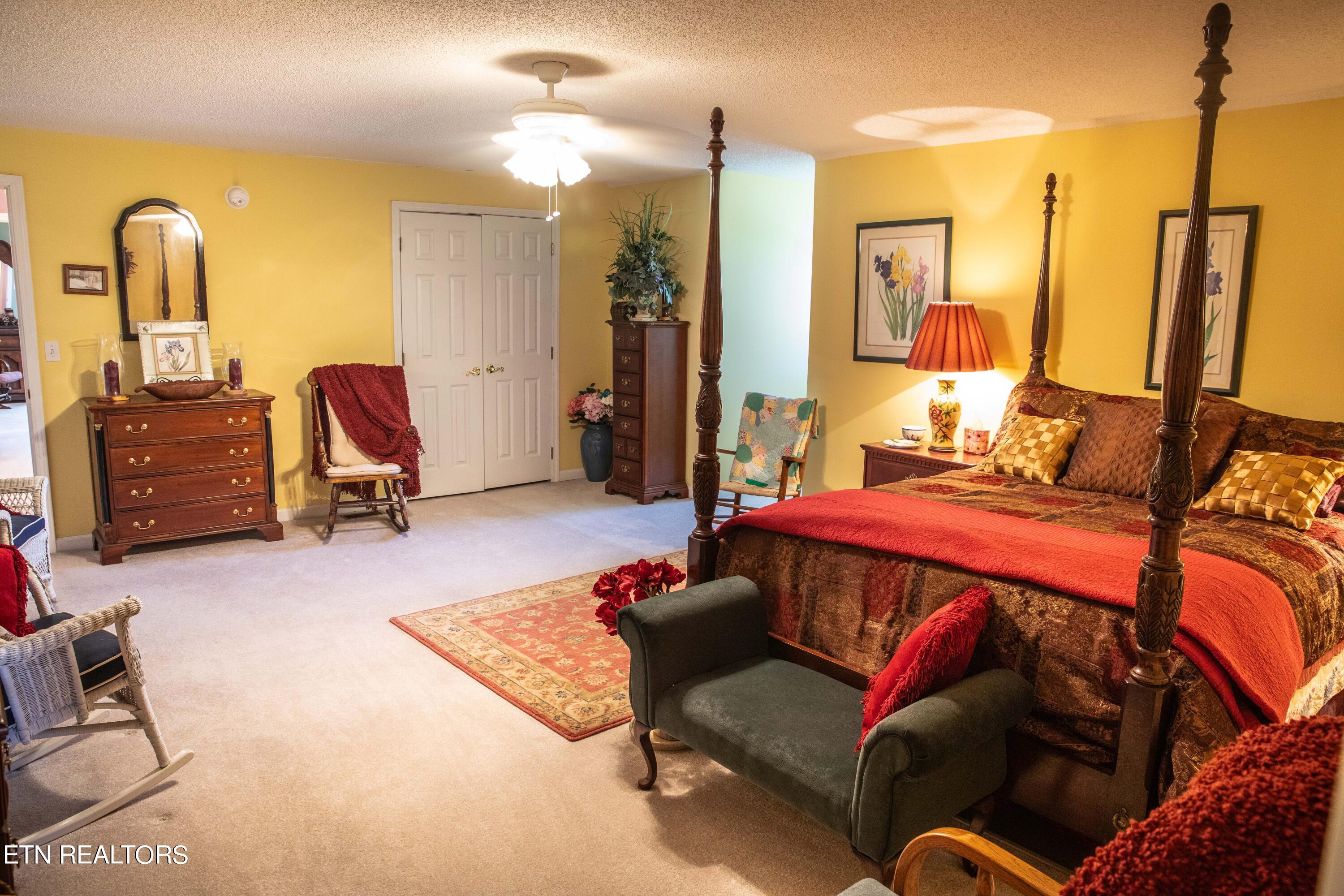 New Tazewell, Tennessee, 37825, United States, 5 Bedrooms Bedrooms, ,4 BathroomsBathrooms,Residential,For Sale,1795344