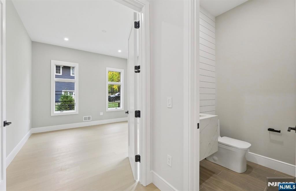 Haworth, New Jersey, 07641, United States, 6 Bedrooms Bedrooms, ,7 BathroomsBathrooms,Residential,For Sale,1989640